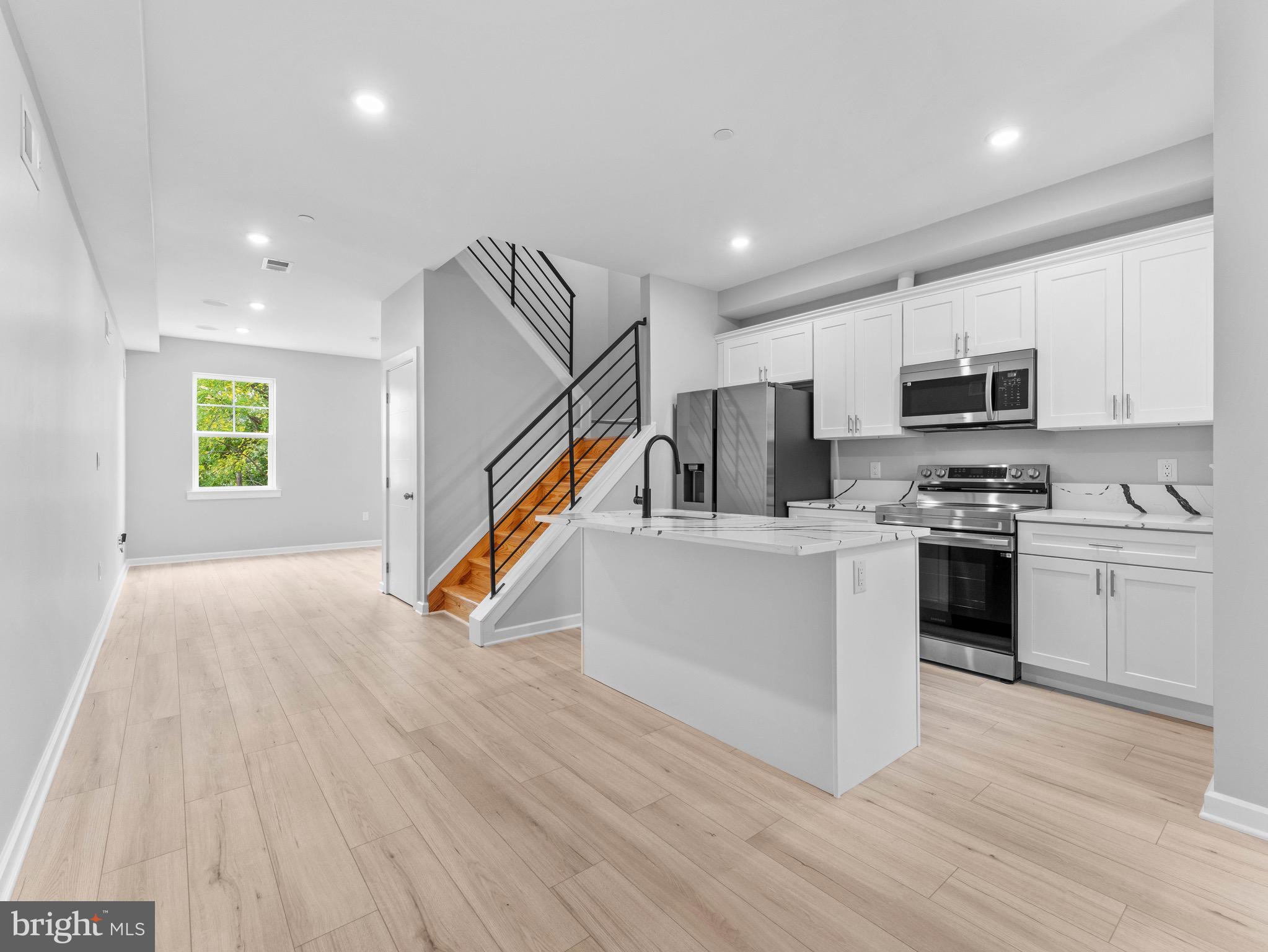 OVERBROOK - Residential Income