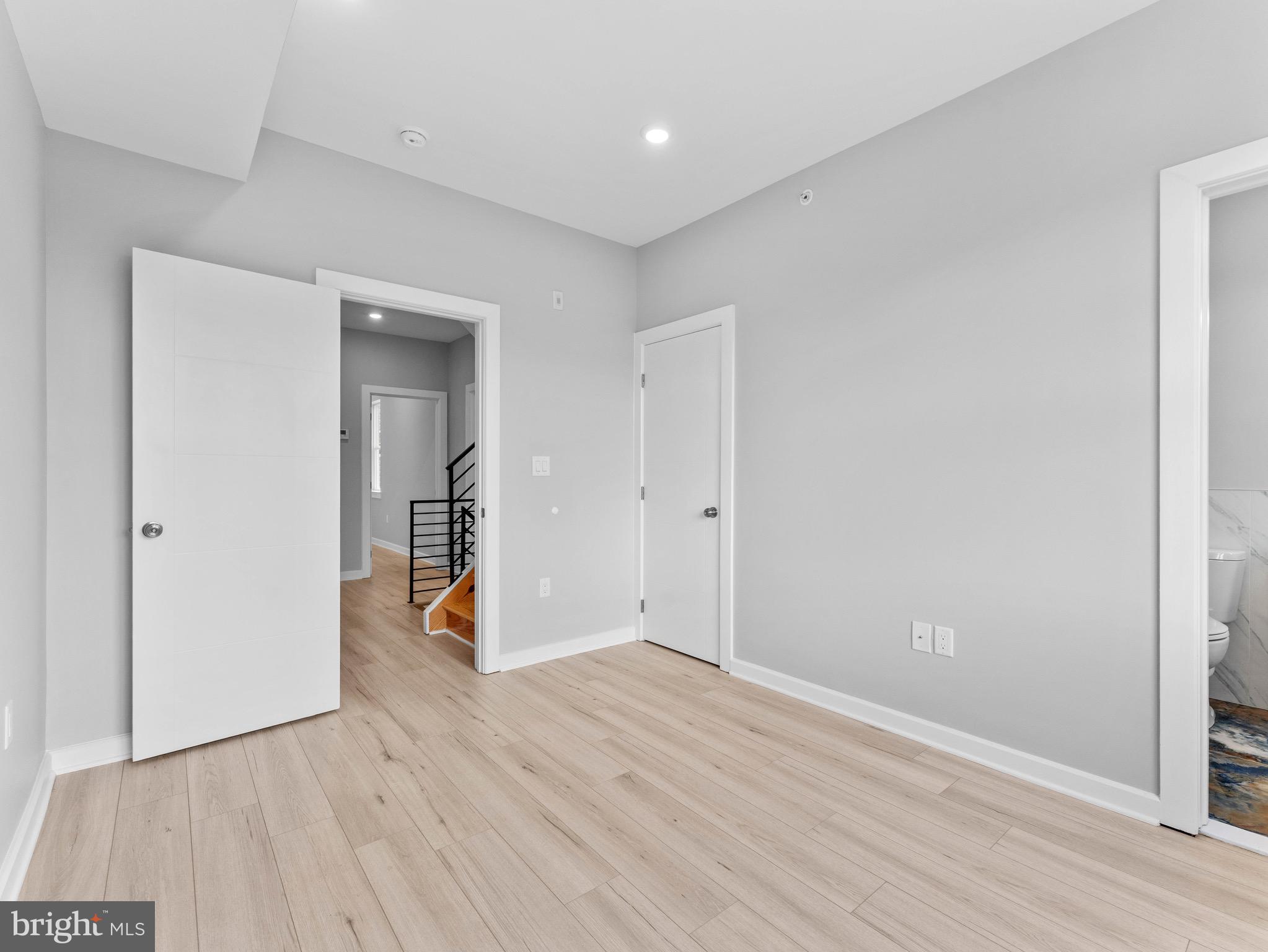 OVERBROOK - Residential Income