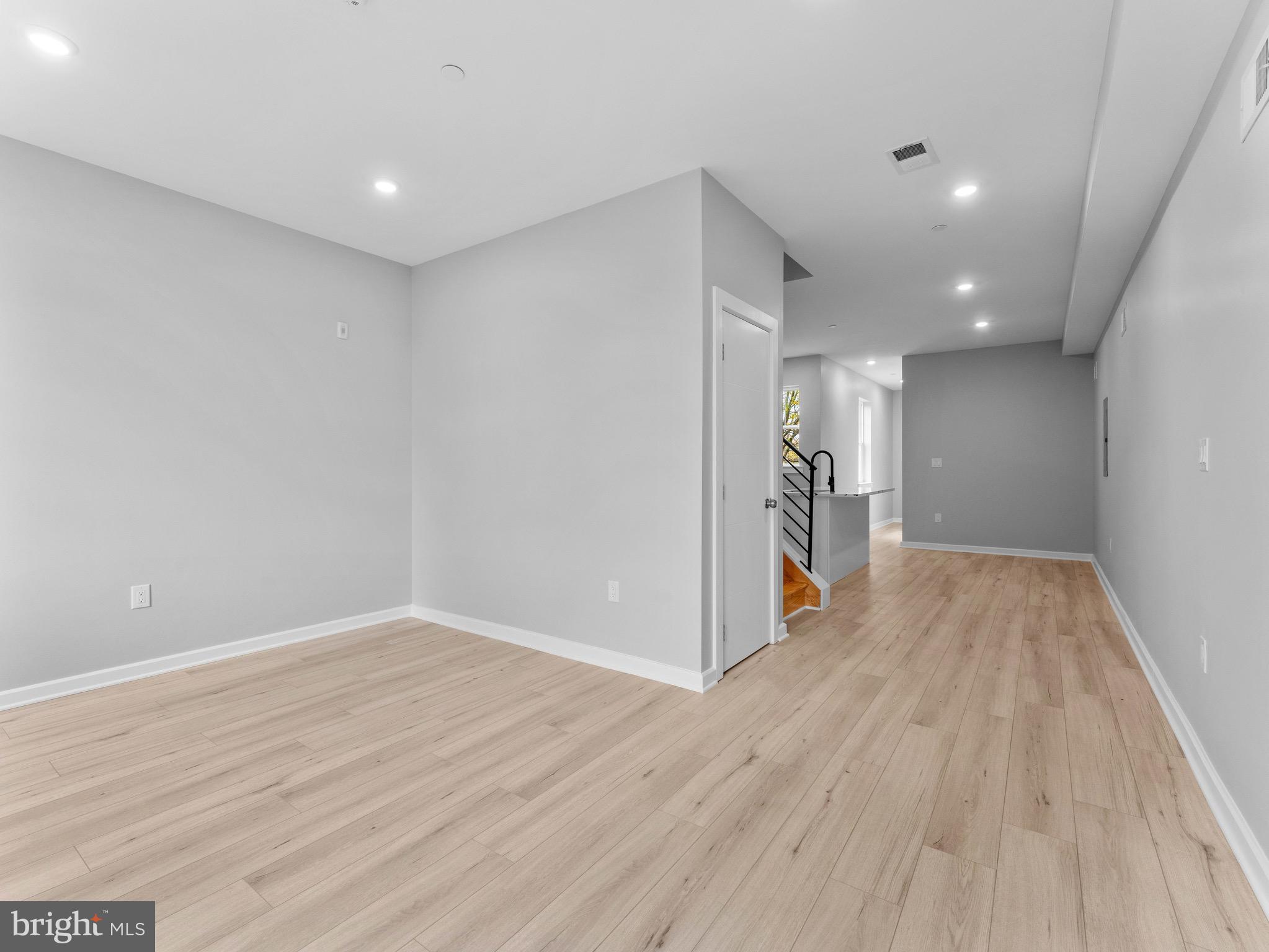 OVERBROOK - Residential Income