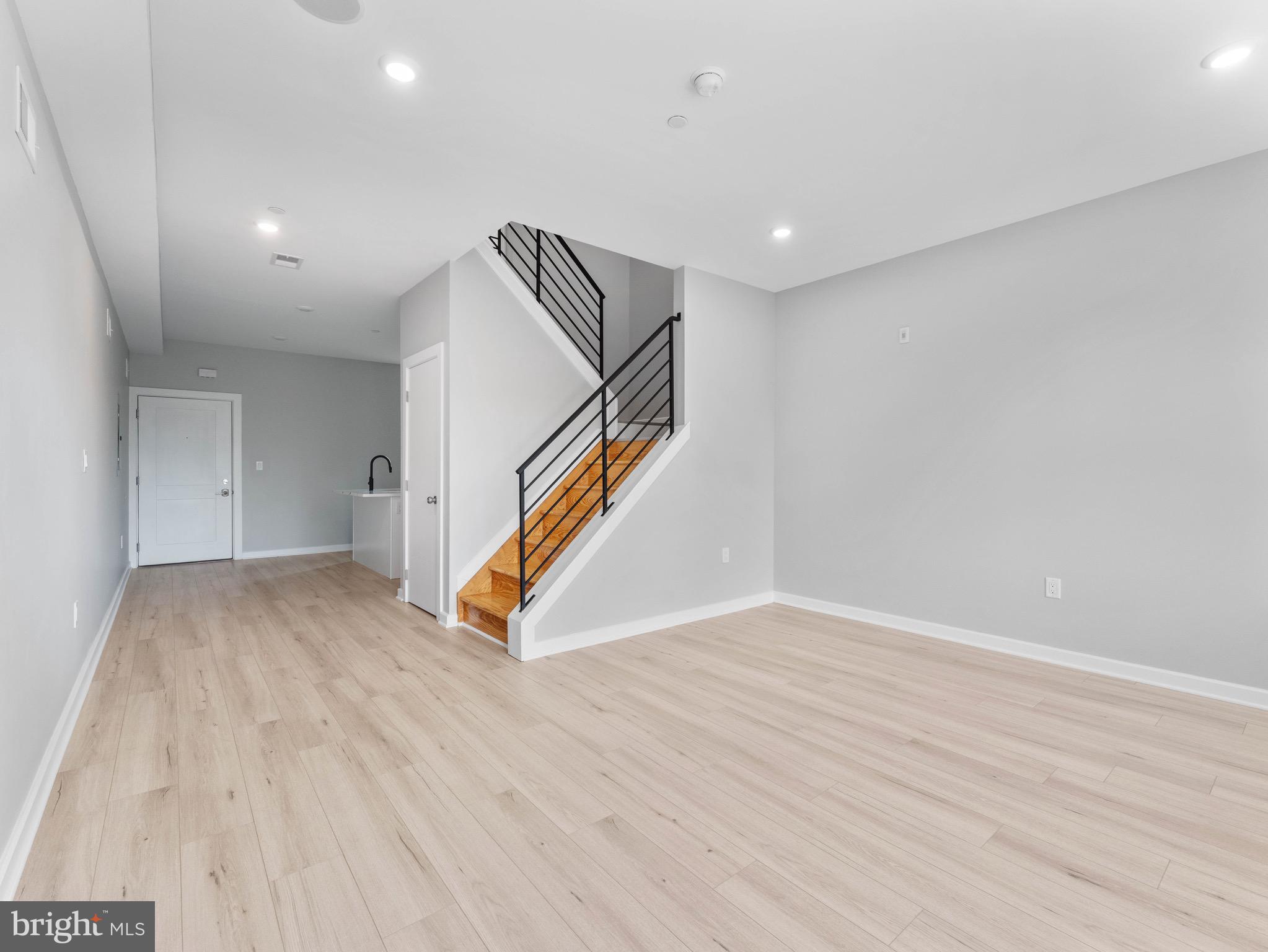 OVERBROOK - Residential Income