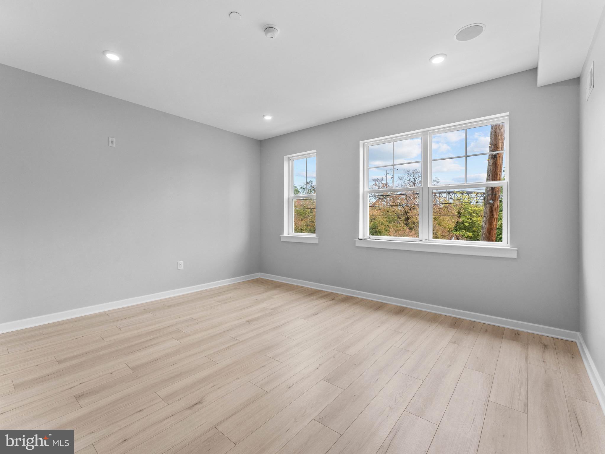 OVERBROOK - Residential Income