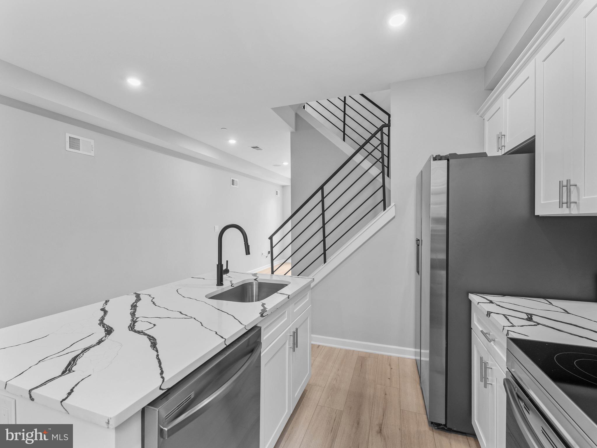 OVERBROOK - Residential Income