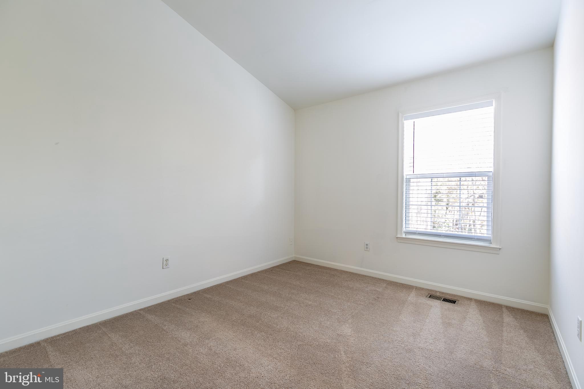 WATERS EDGE AT WOODS LANDING - Residential Lease