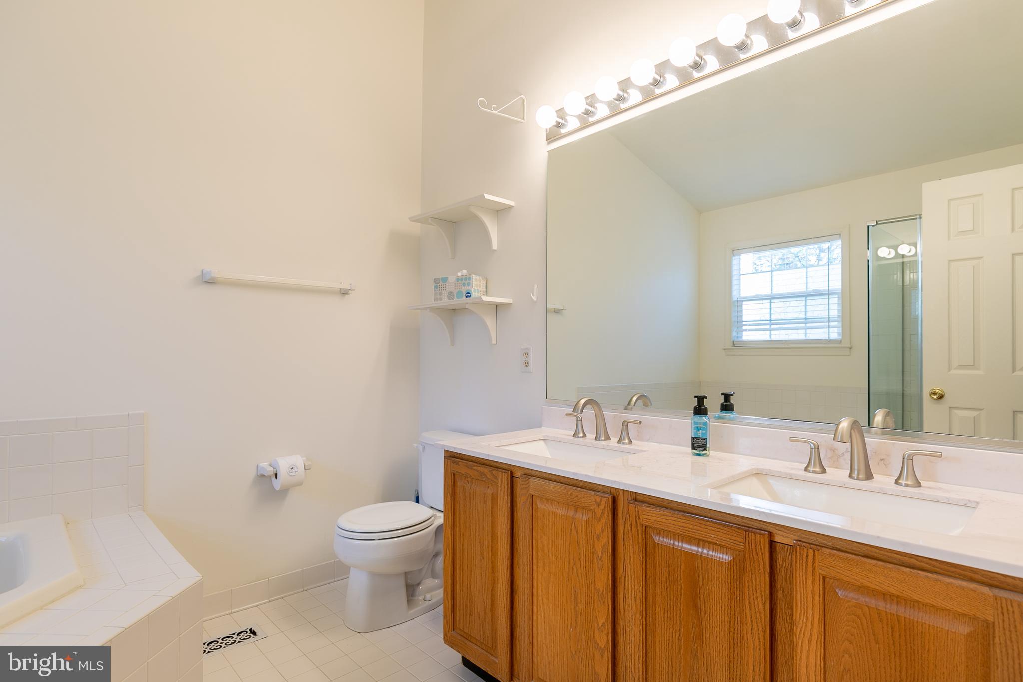 WATERS EDGE AT WOODS LANDING - Residential Lease