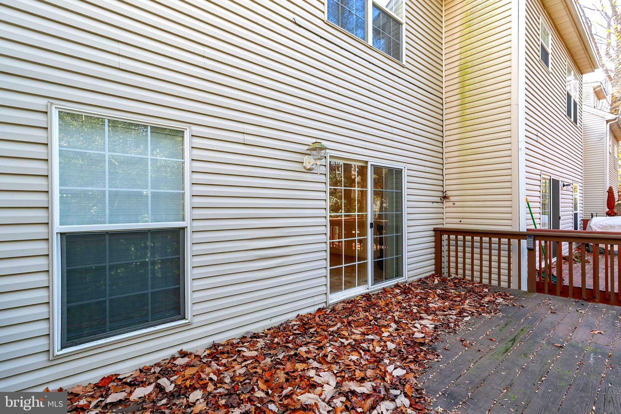 WATERS EDGE AT WOODS LANDING - Residential Lease