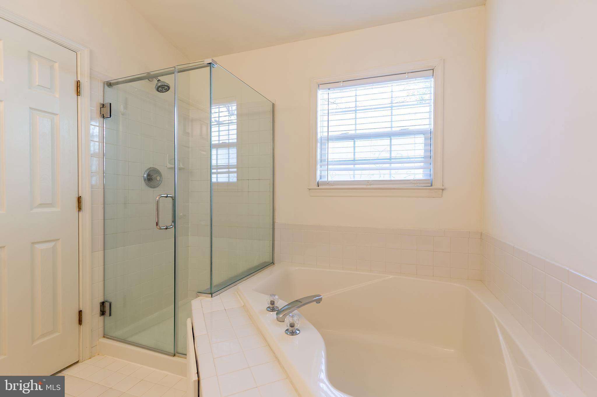 WATERS EDGE AT WOODS LANDING - Residential Lease