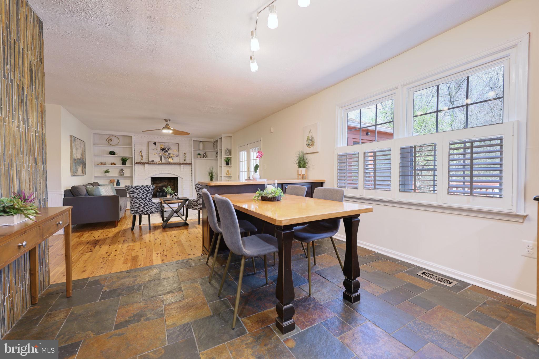 POPLAR TREE ESTATES - Residential