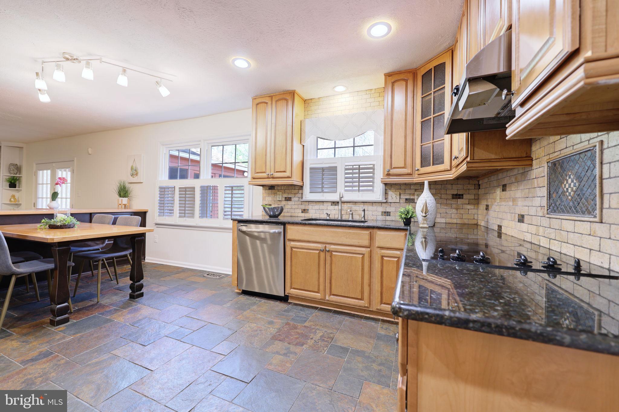 POPLAR TREE ESTATES - Residential