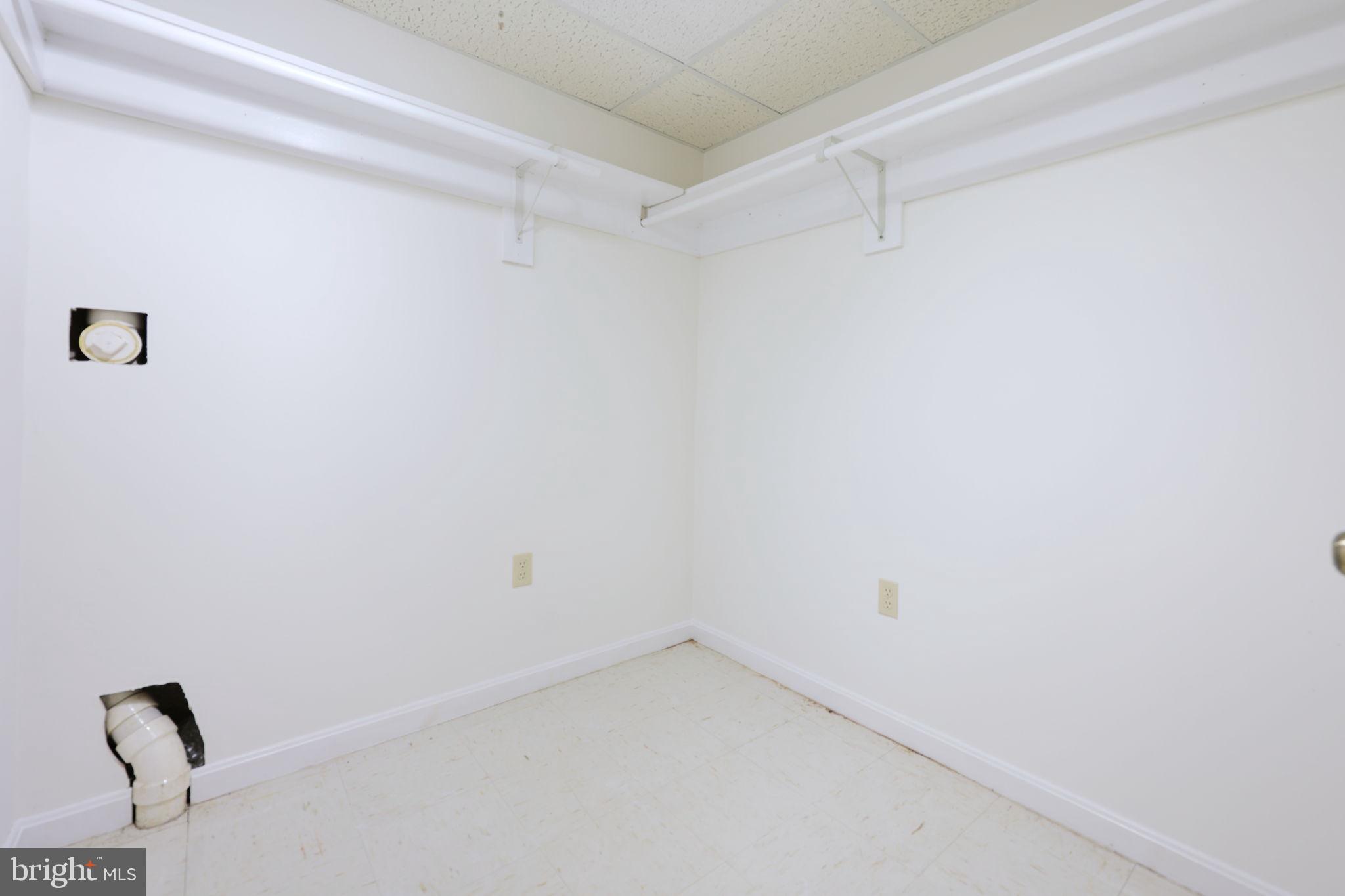 POPLAR TREE ESTATES - Residential