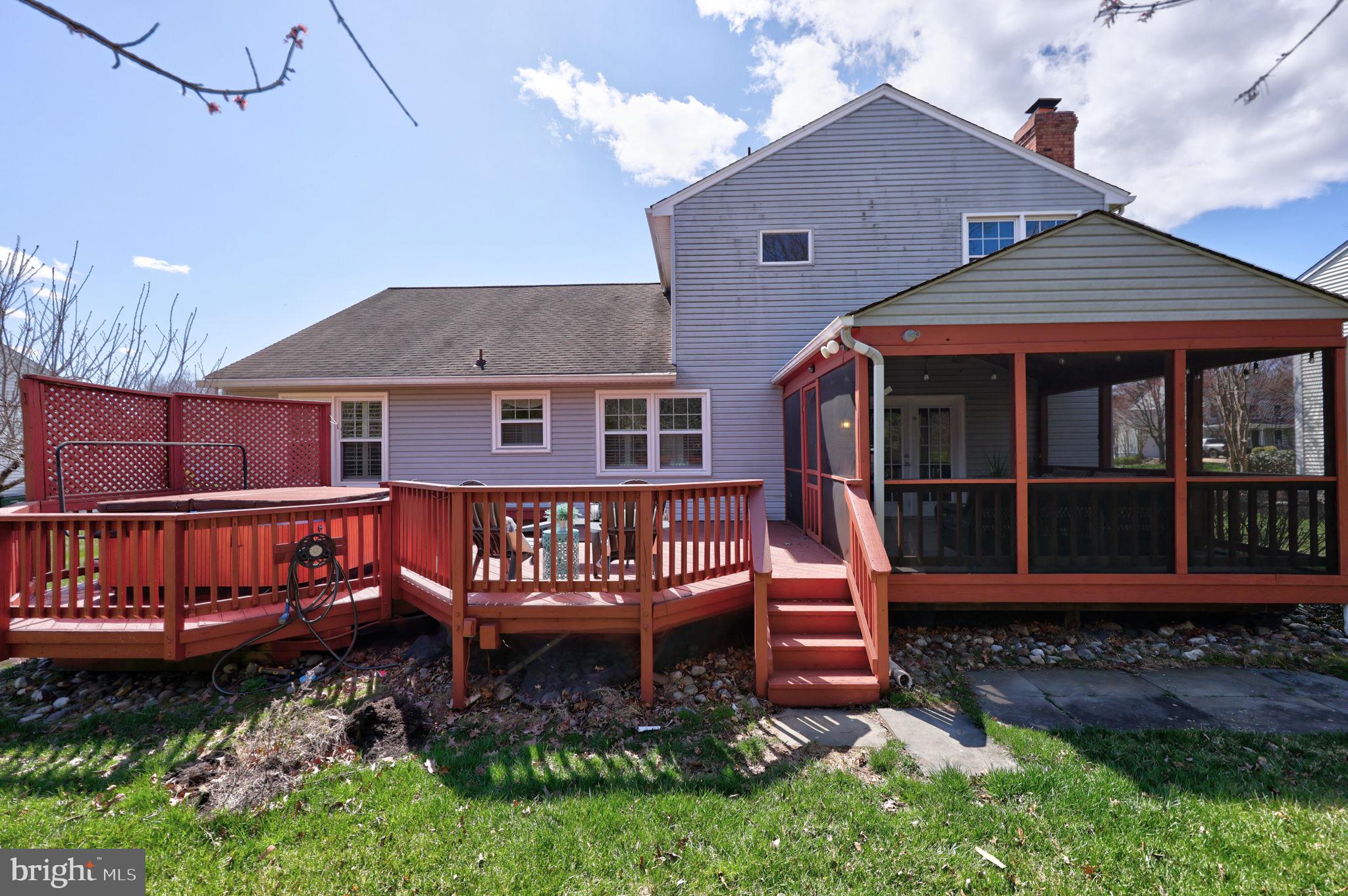 POPLAR TREE ESTATES - Residential