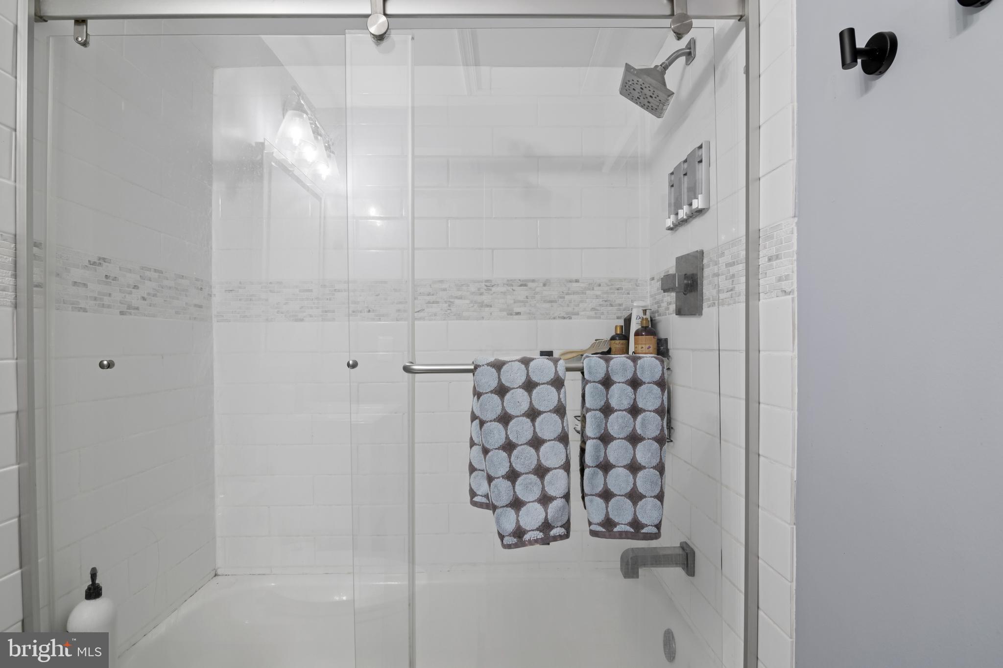 OAKHURST - Residential