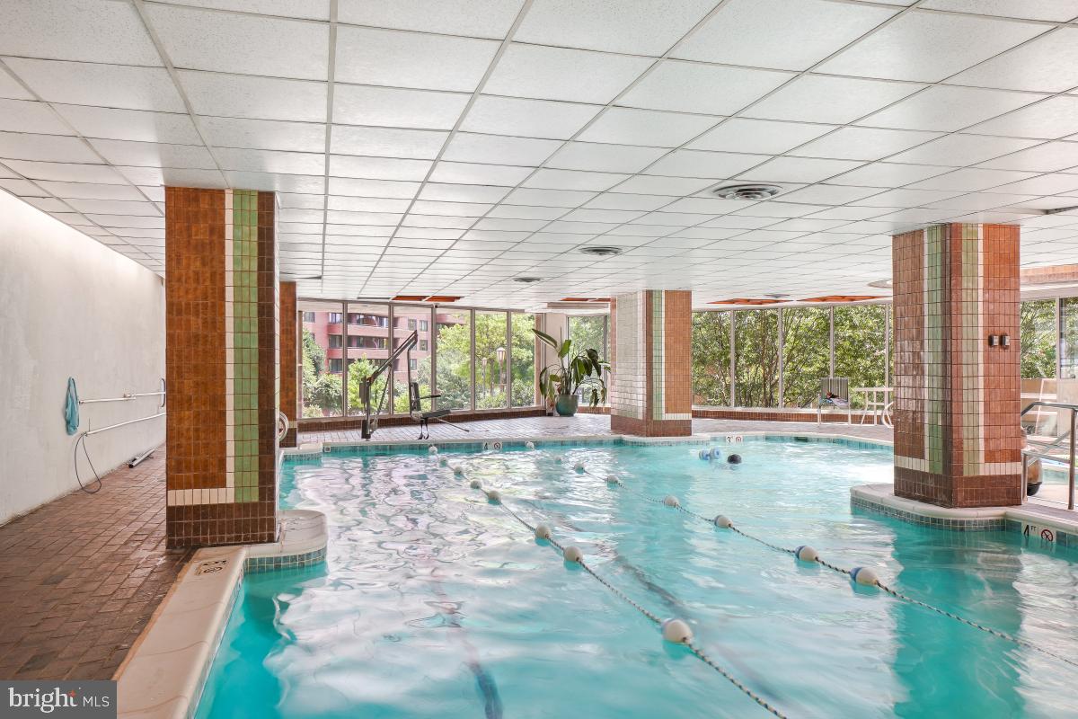 FRIENDSHIP HEIGHTS - Residential