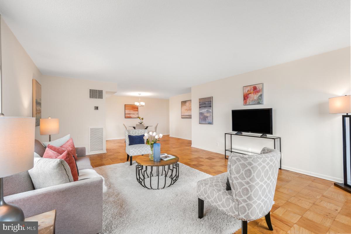 FRIENDSHIP HEIGHTS - Residential