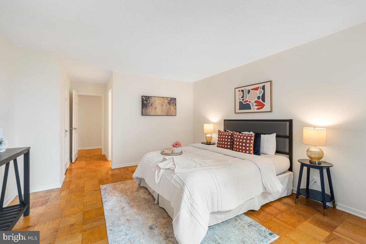 FRIENDSHIP HEIGHTS - Residential