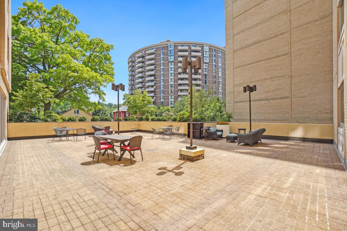 FRIENDSHIP HEIGHTS - Residential