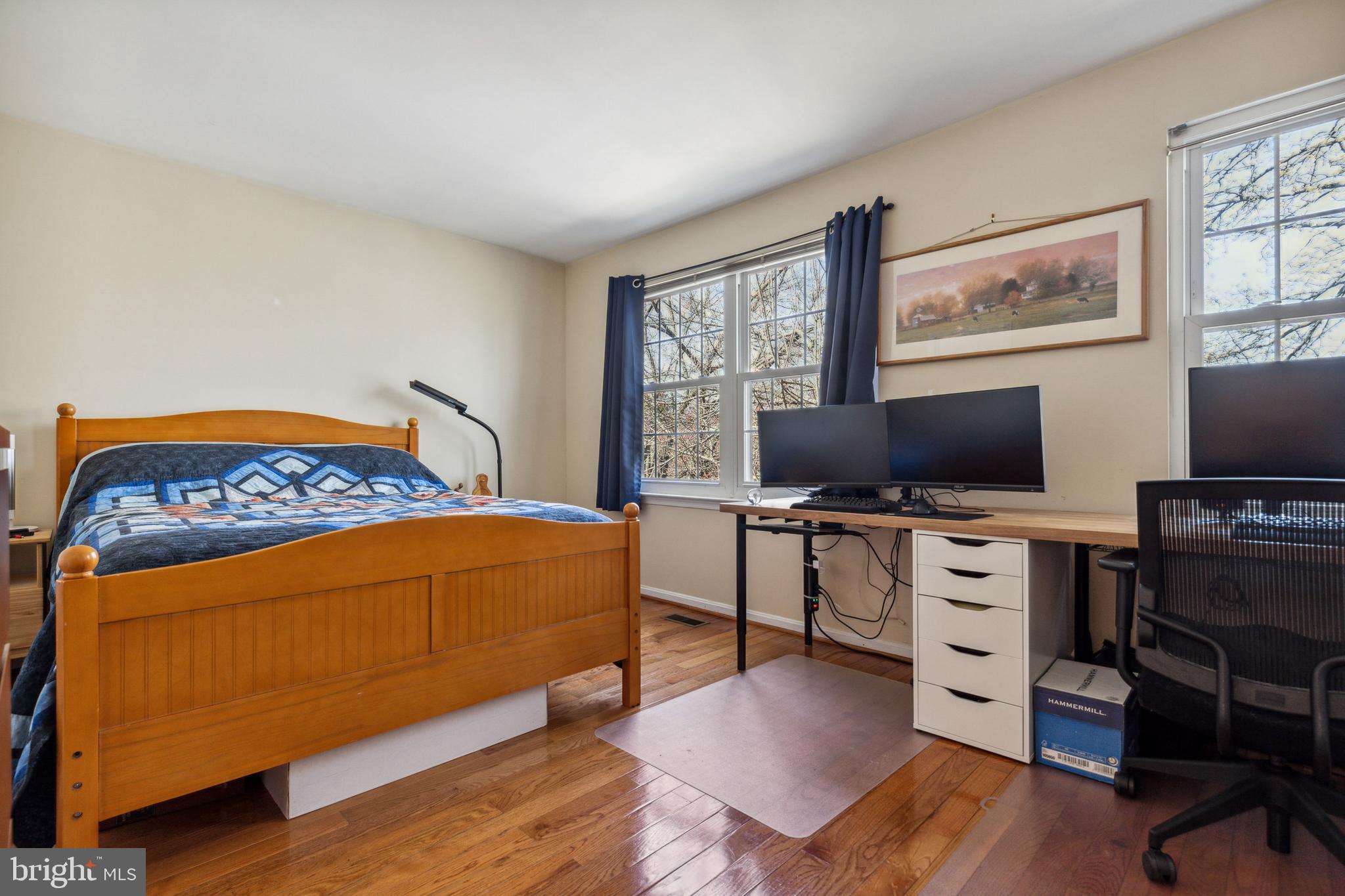 FLOWER HILL - Residential