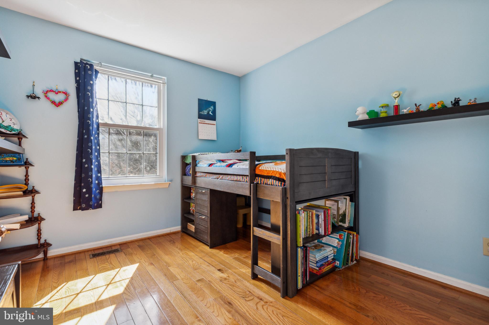 FLOWER HILL - Residential