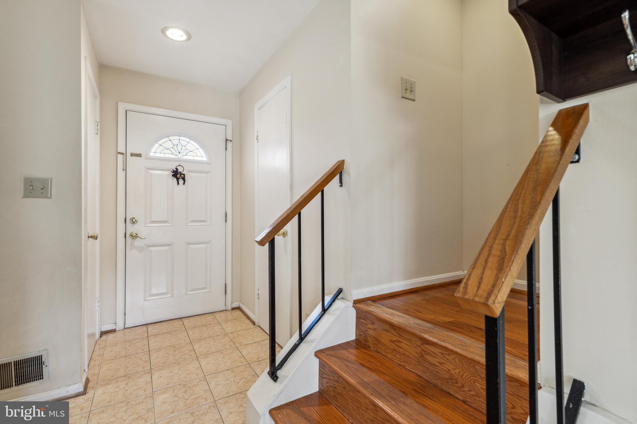 FLOWER HILL - Residential