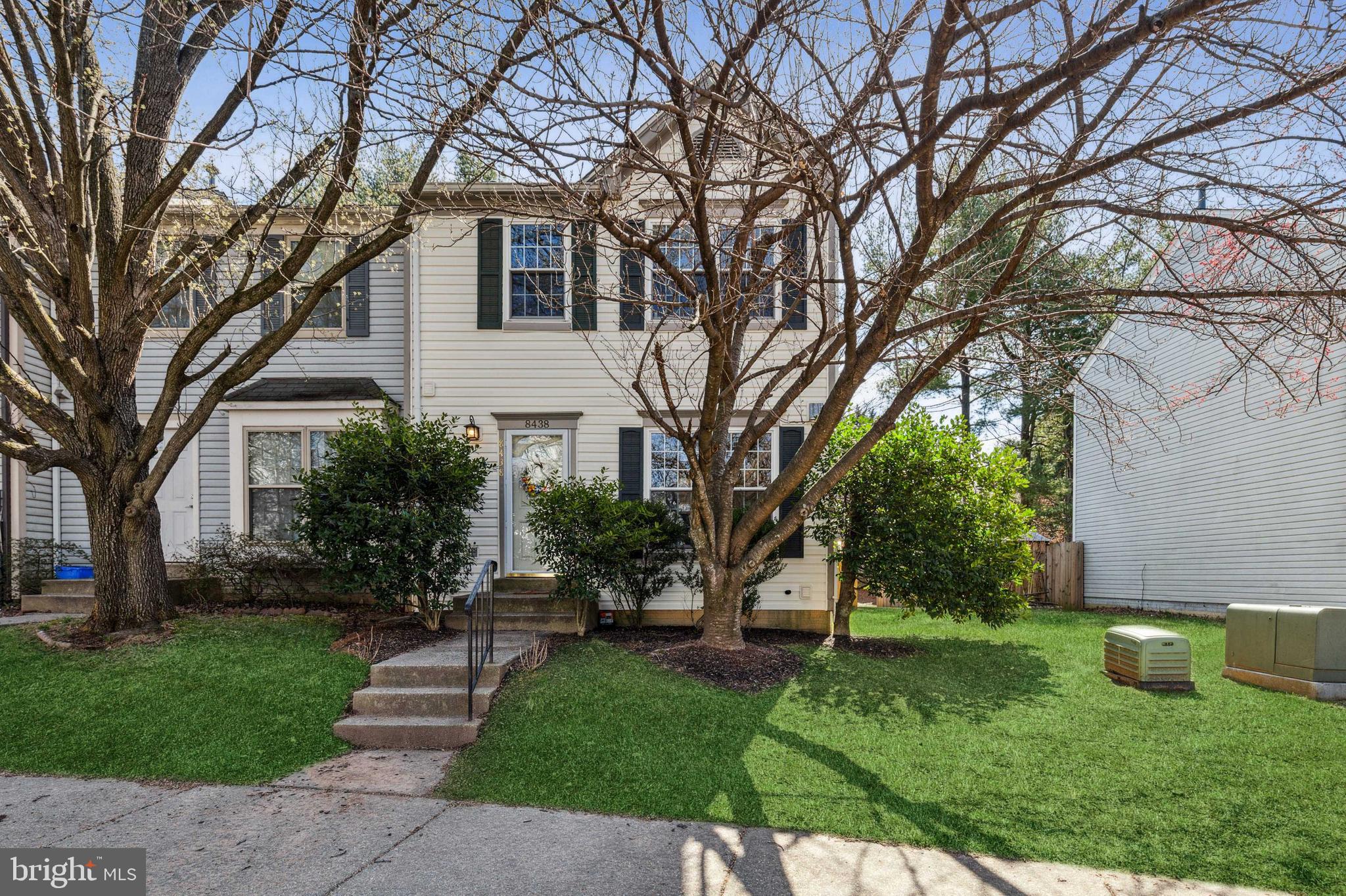 FLOWER HILL - Residential