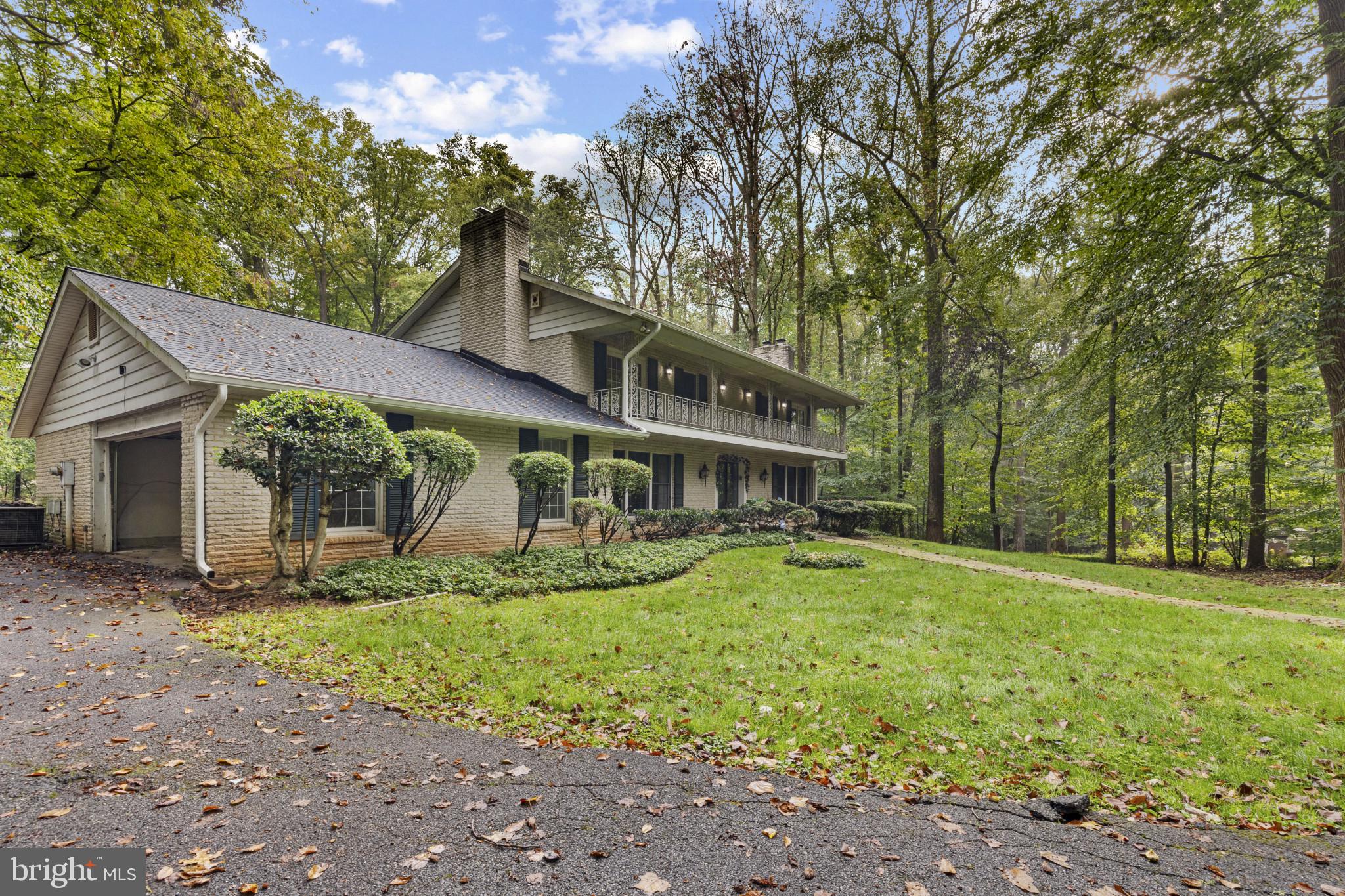 2418 VELVET VALLEY WAY