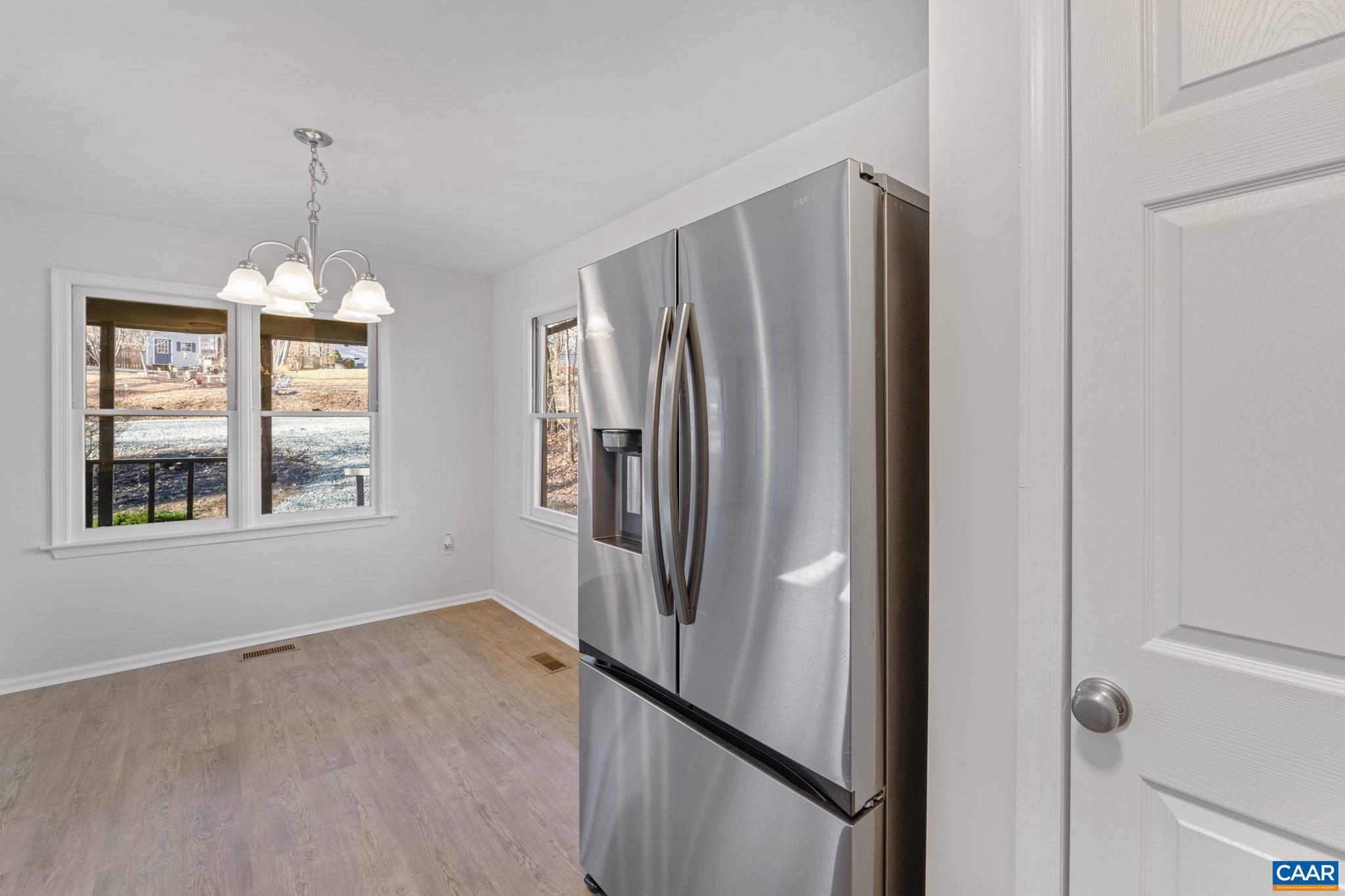 LAKE MONTICELLO - Residential