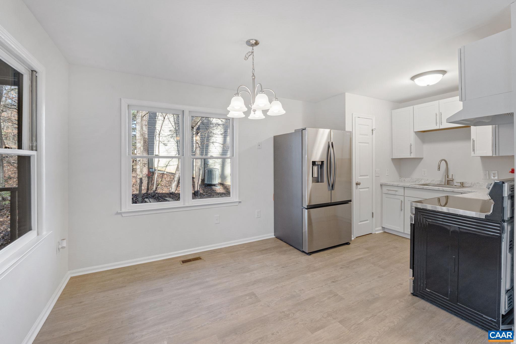 LAKE MONTICELLO - Residential