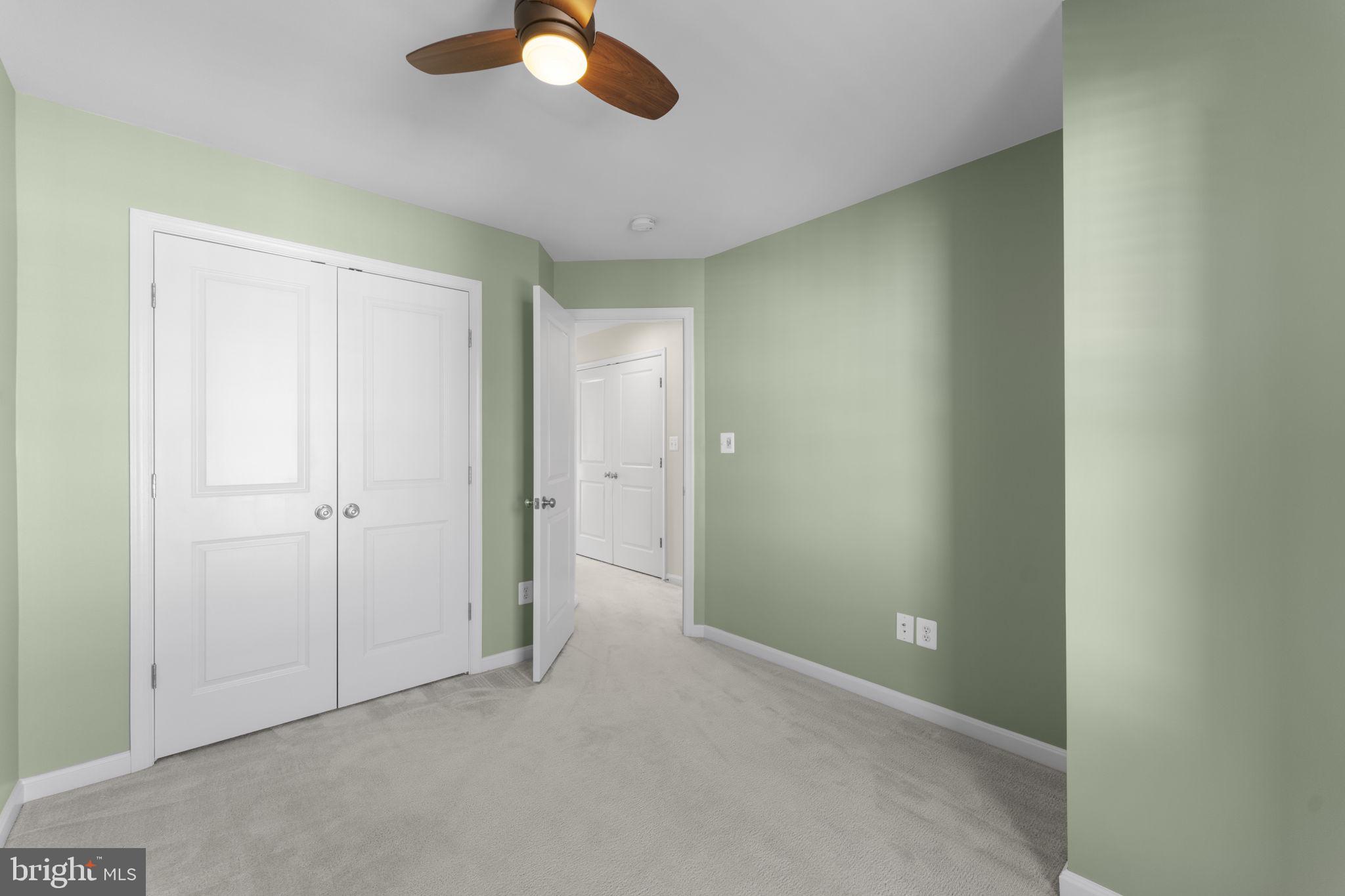 VICTORY LAKES - Residential