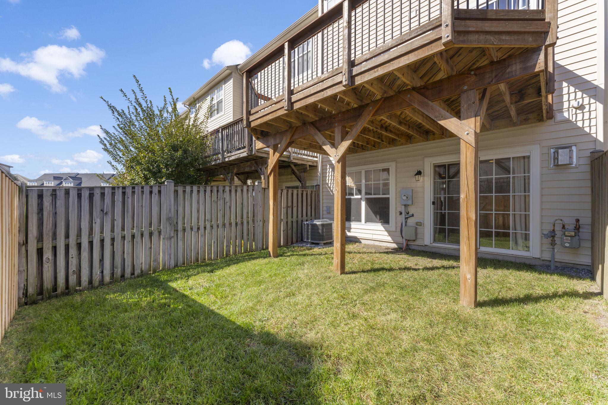 VICTORY LAKES - Residential