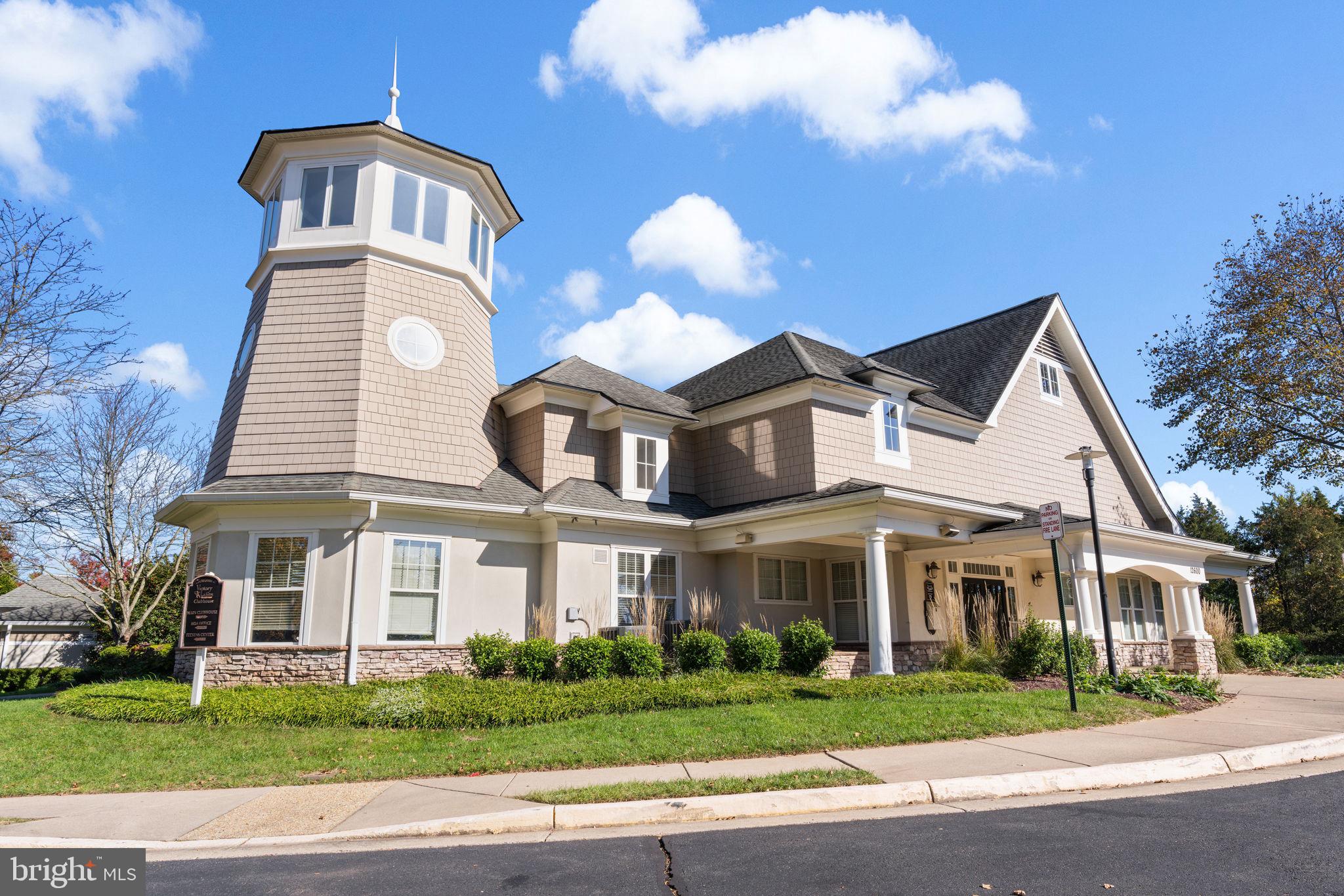 VICTORY LAKES - Residential