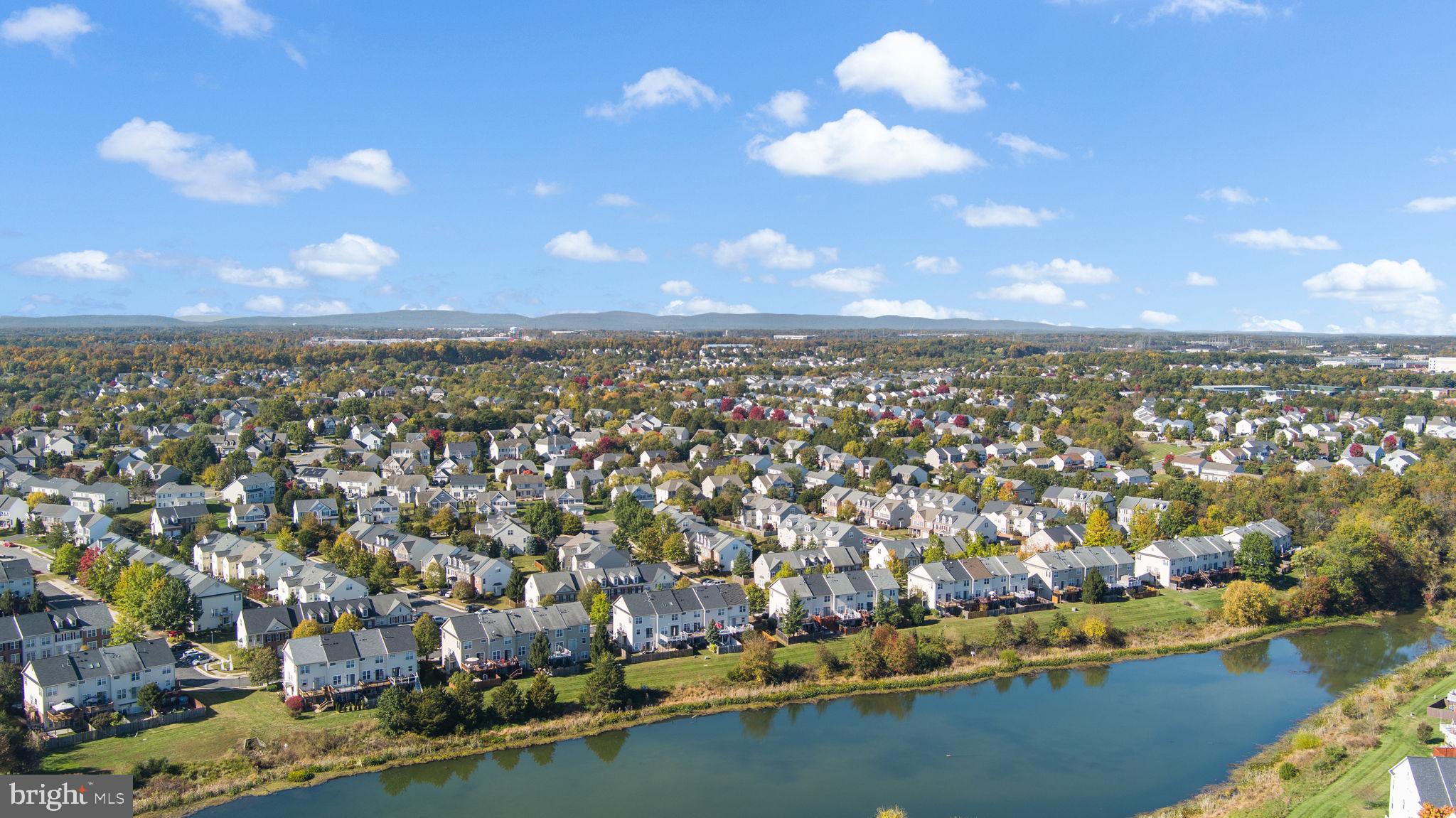 VICTORY LAKES - Residential