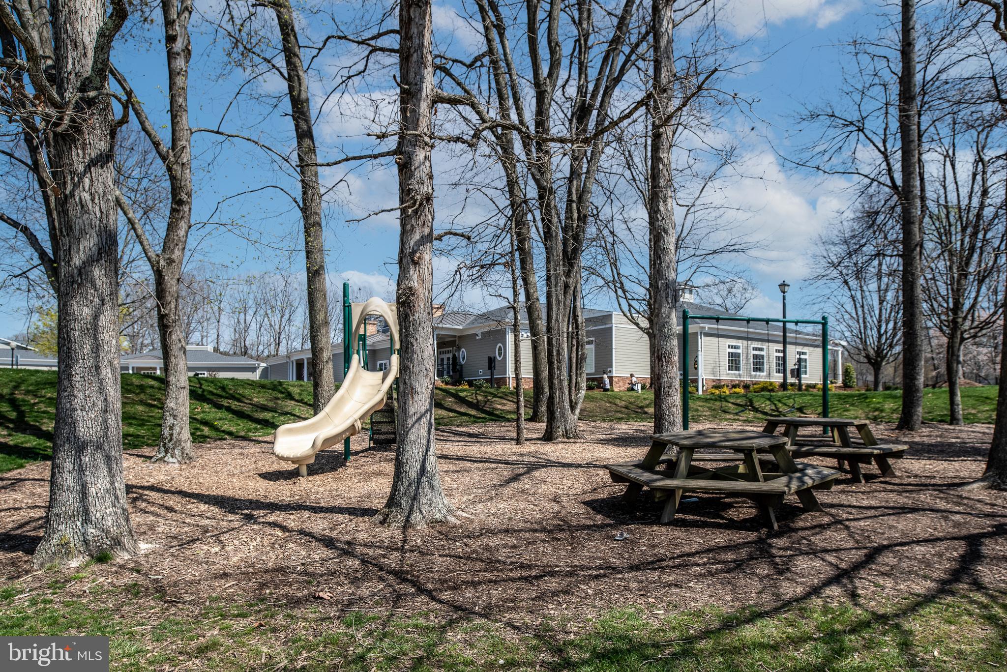 FAWN LAKE - Residential