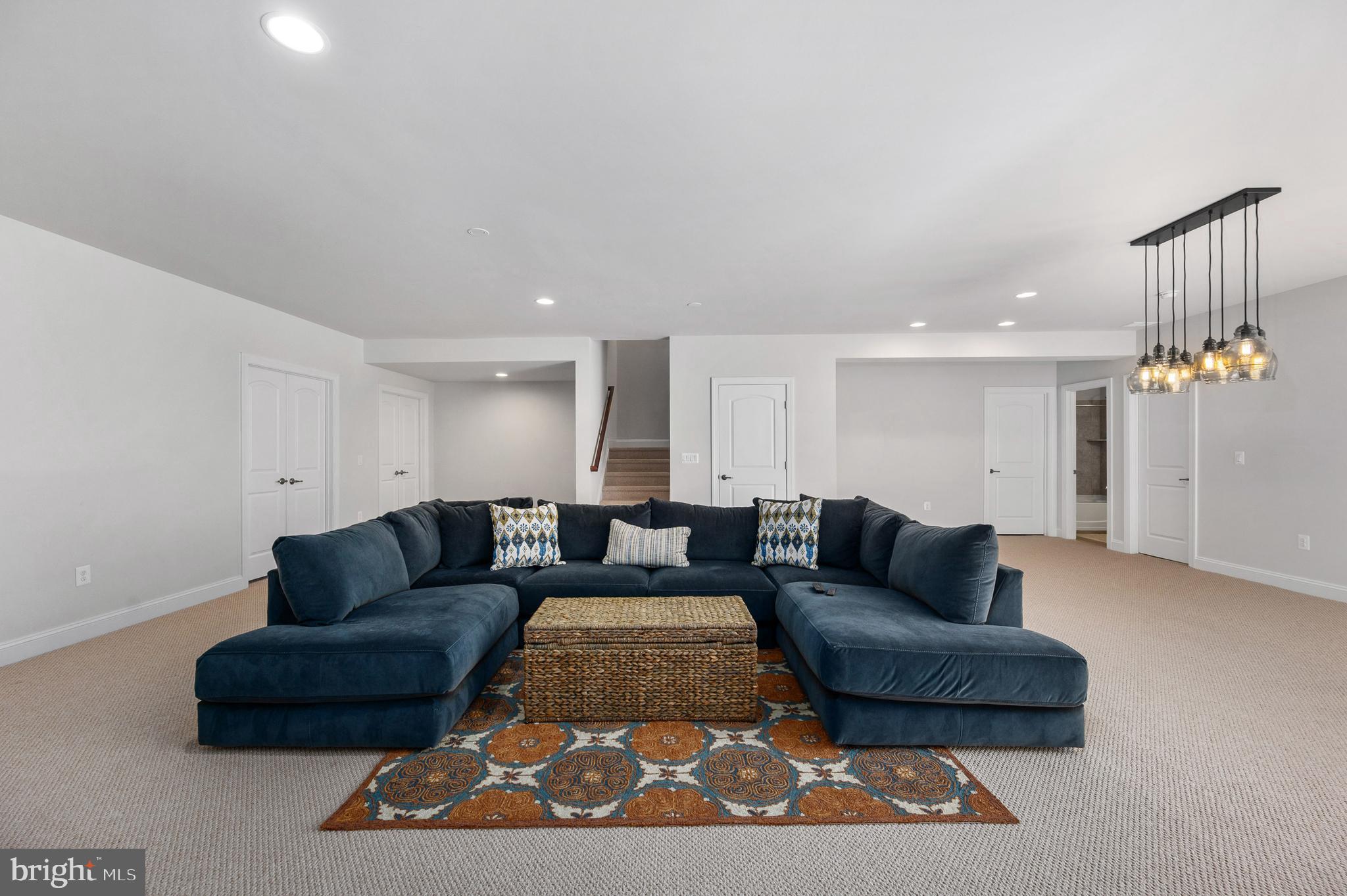 FAWN LAKE - Residential