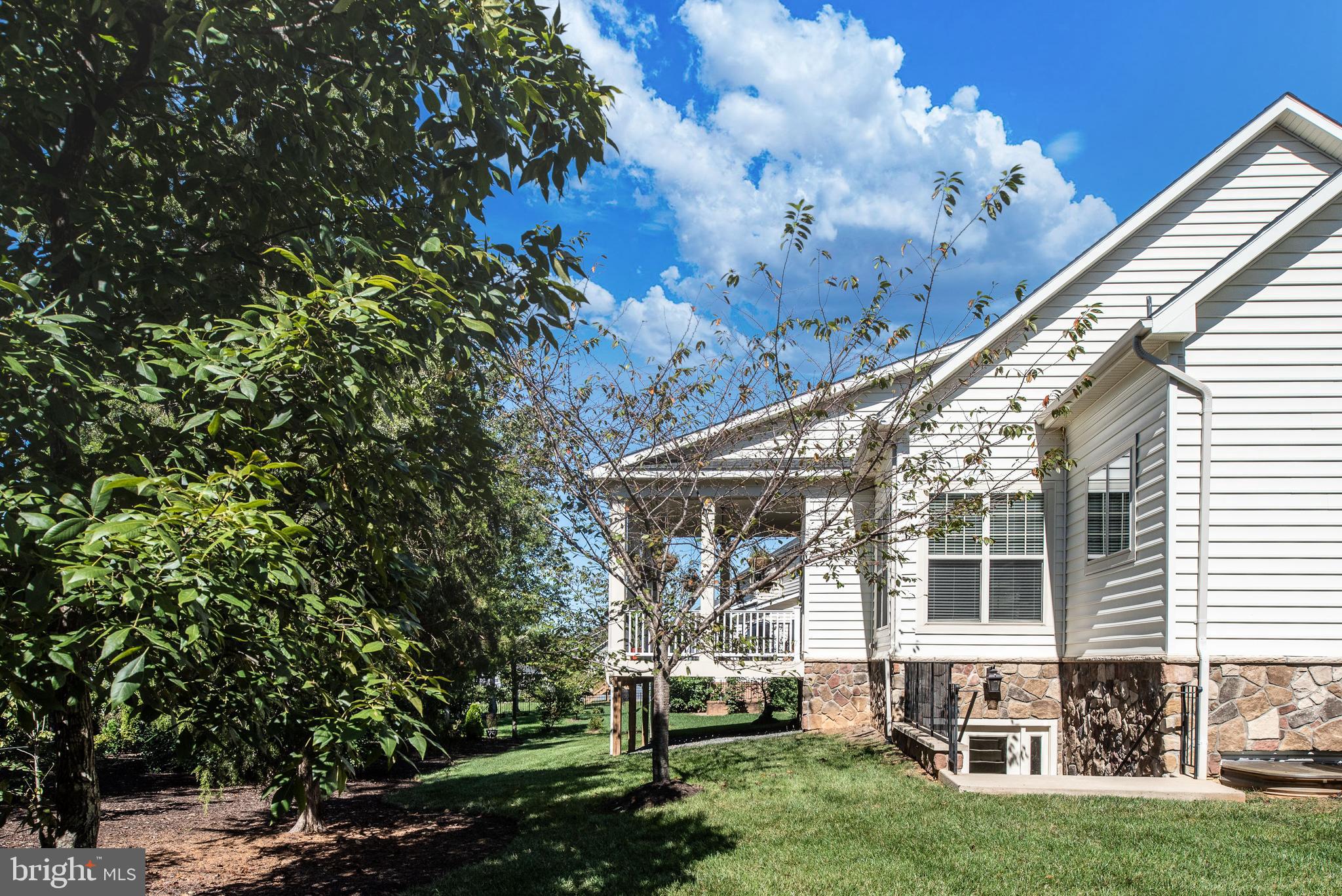 FAWN LAKE - Residential