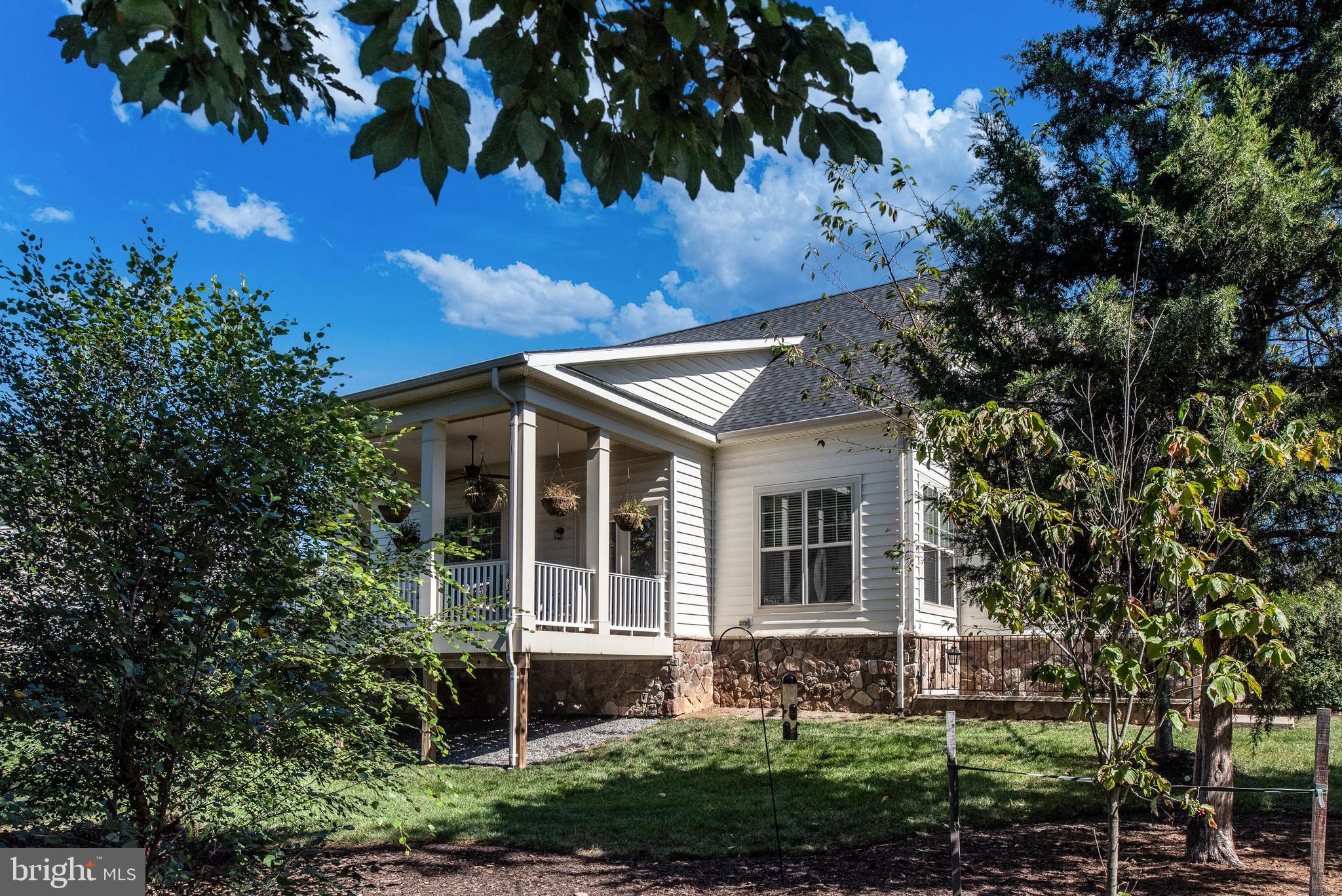 FAWN LAKE - Residential