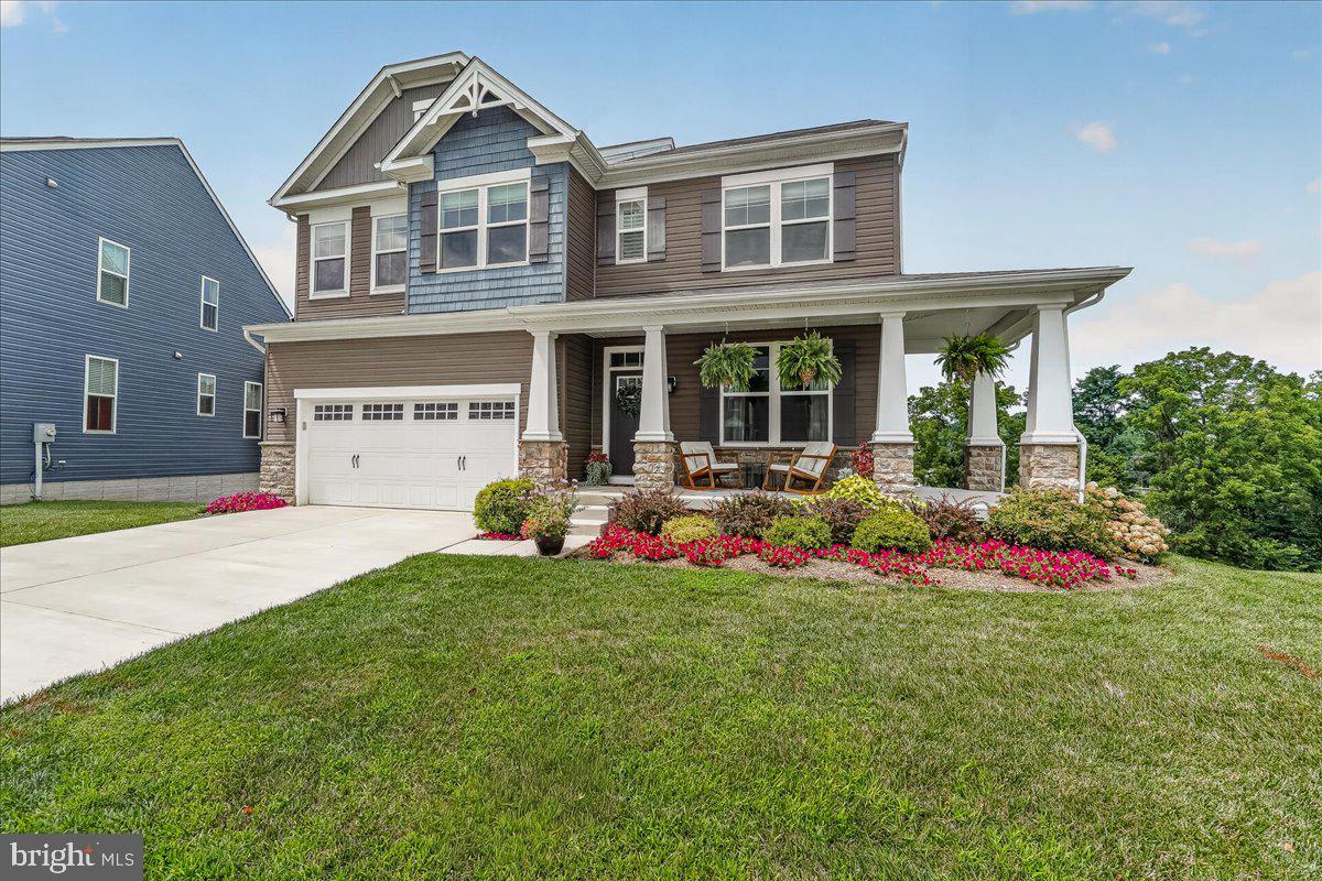 2728 TOWN VIEW CIRCLE