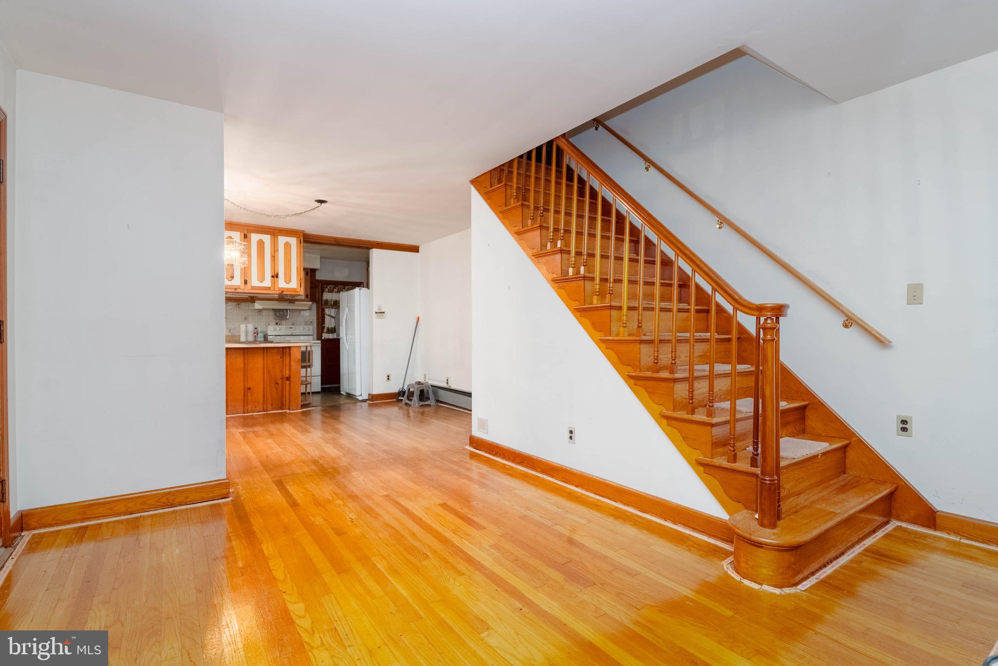 ROSEDALE GARDENS - Residential