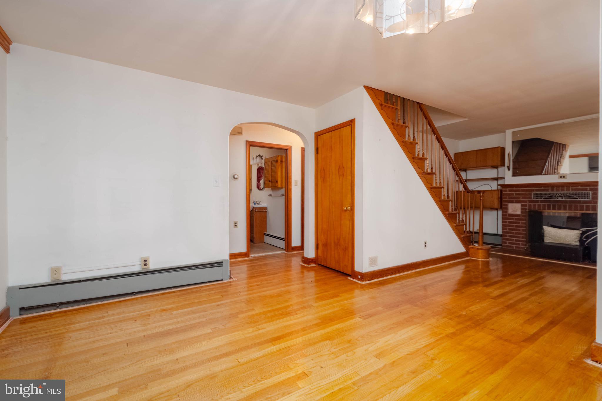 ROSEDALE GARDENS - Residential