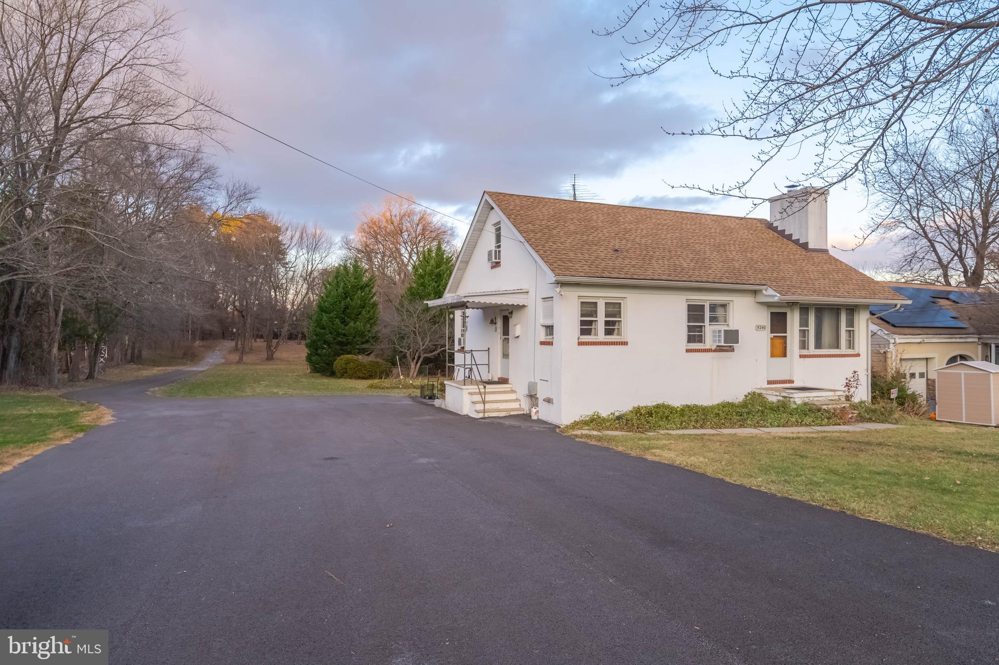 ROSEDALE GARDENS - Residential