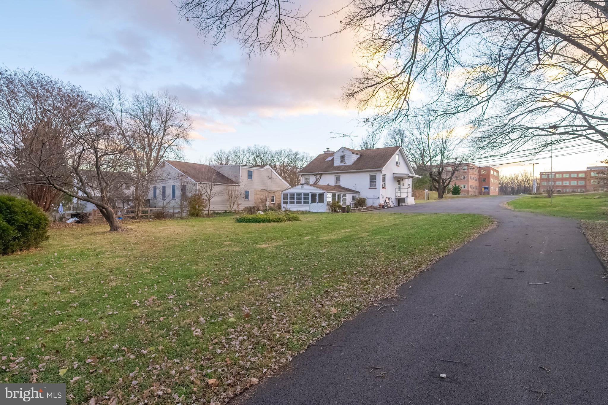 ROSEDALE GARDENS - Residential