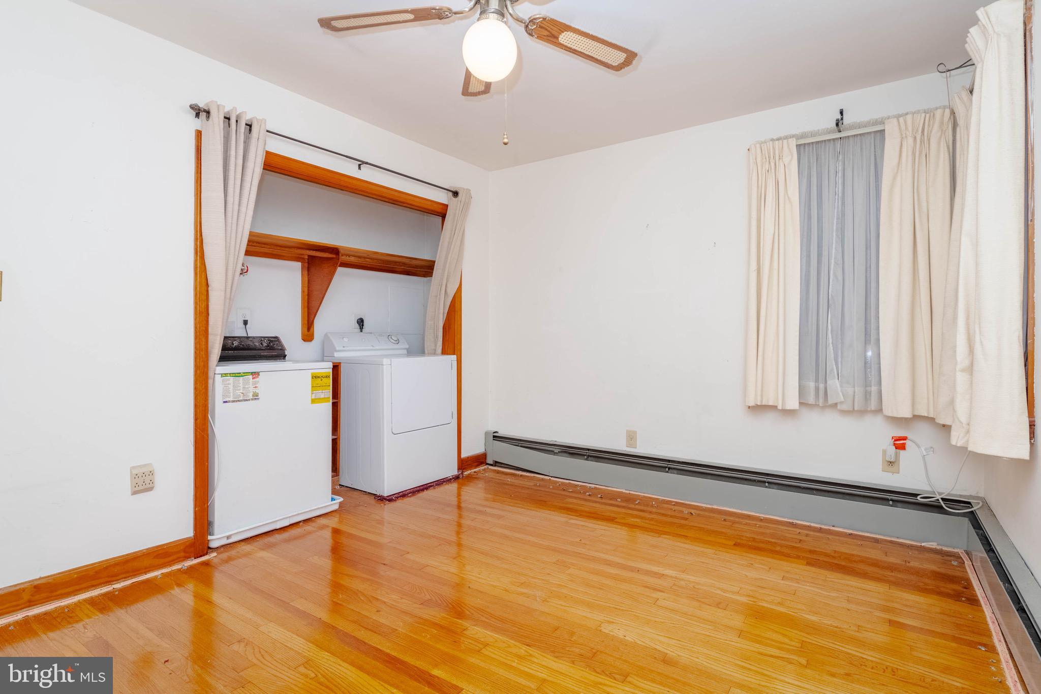 ROSEDALE GARDENS - Residential