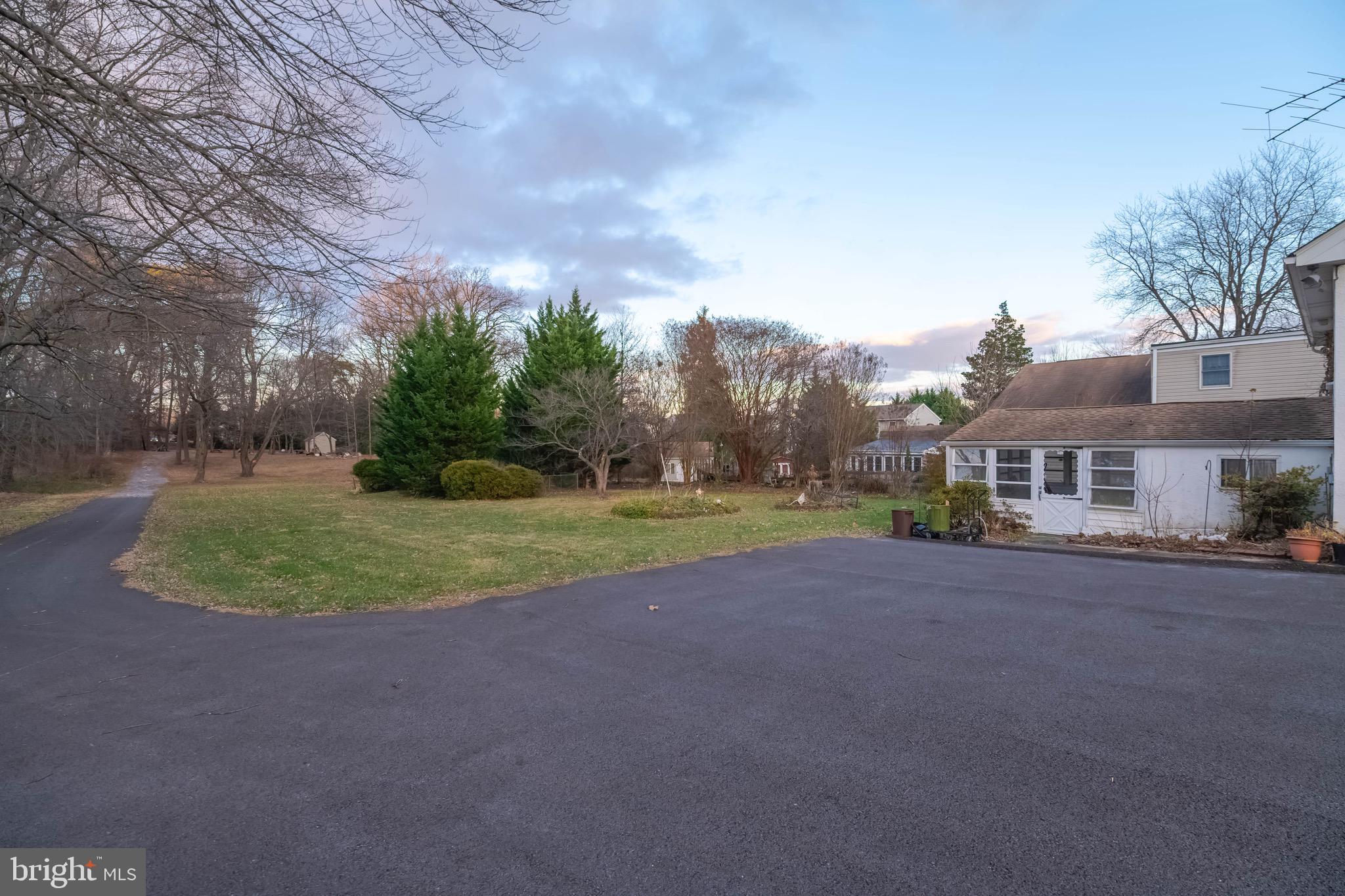 ROSEDALE GARDENS - Residential