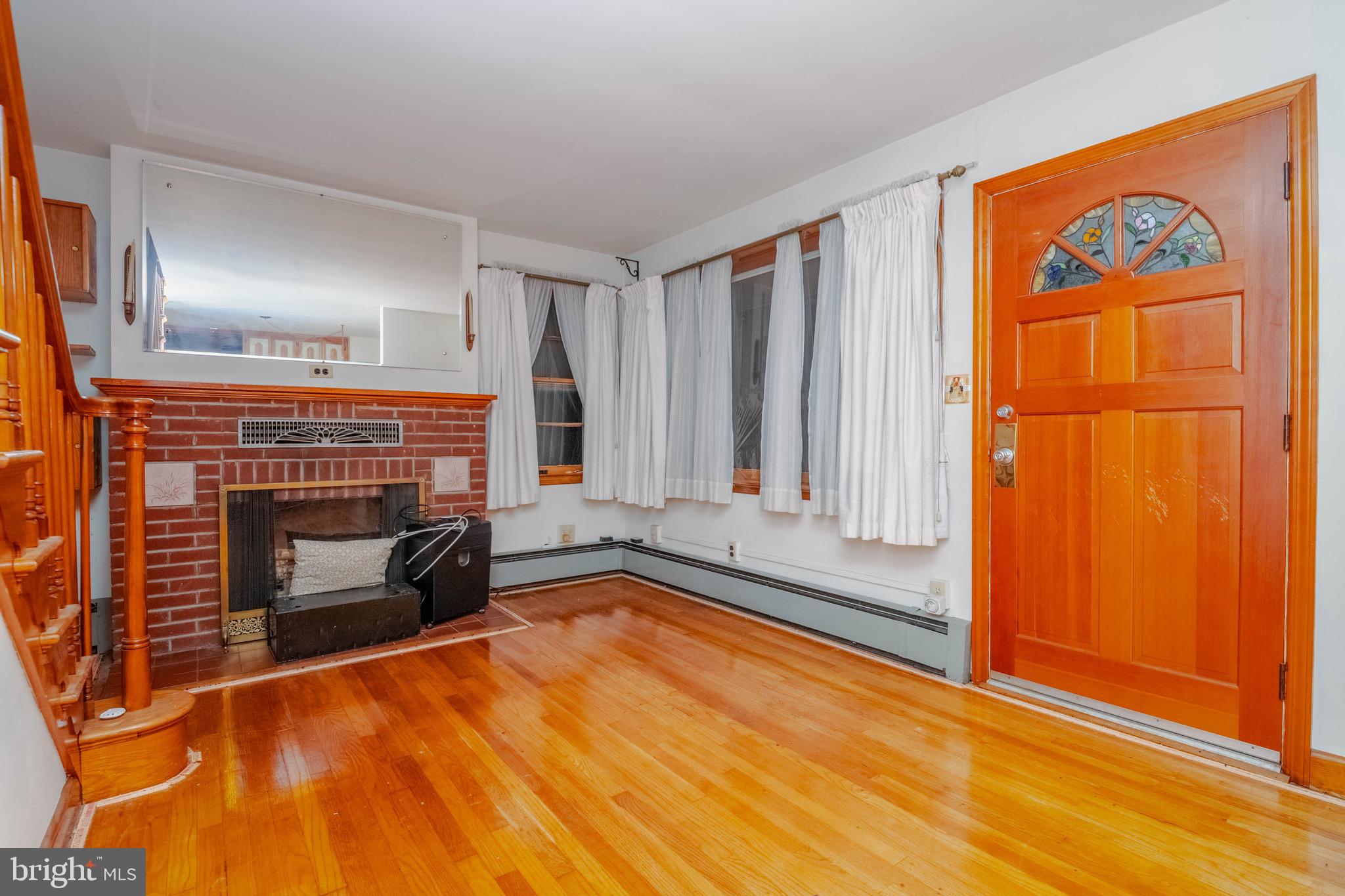 ROSEDALE GARDENS - Residential