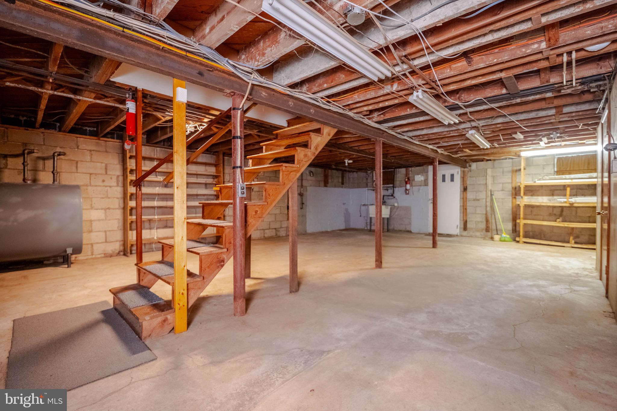 ROSEDALE GARDENS - Residential