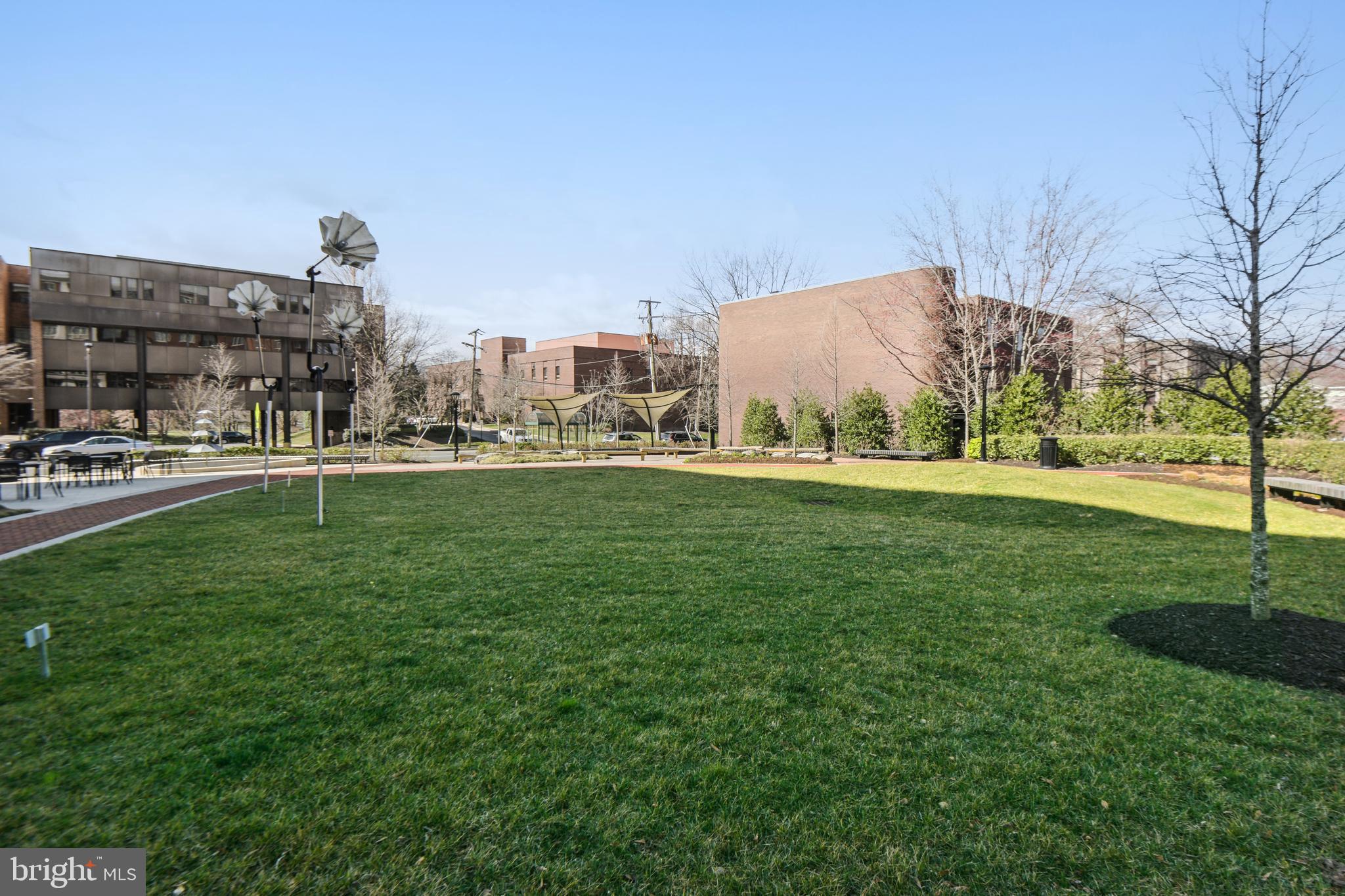 THE SIGNET - Residential