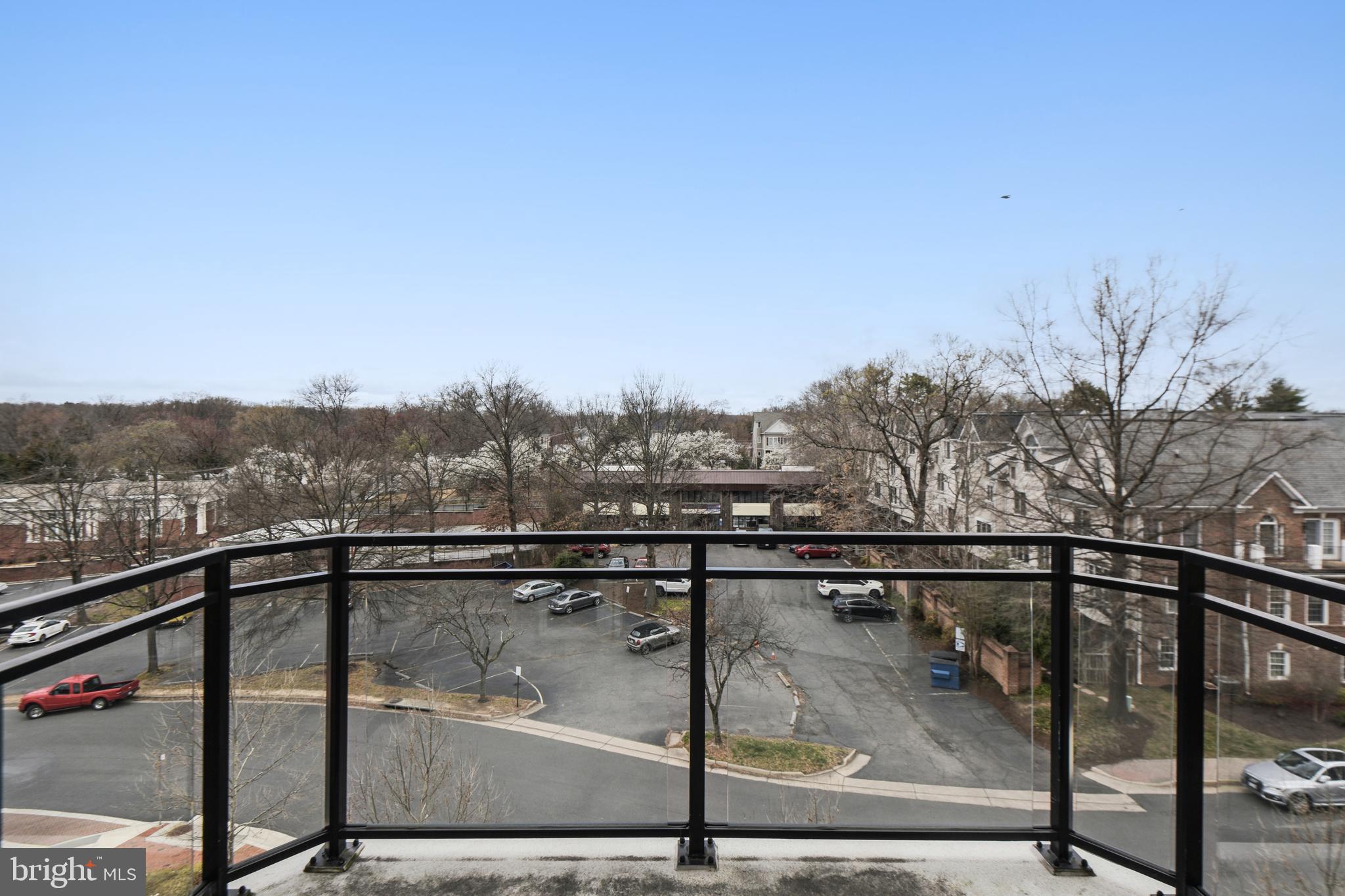 THE SIGNET - Residential