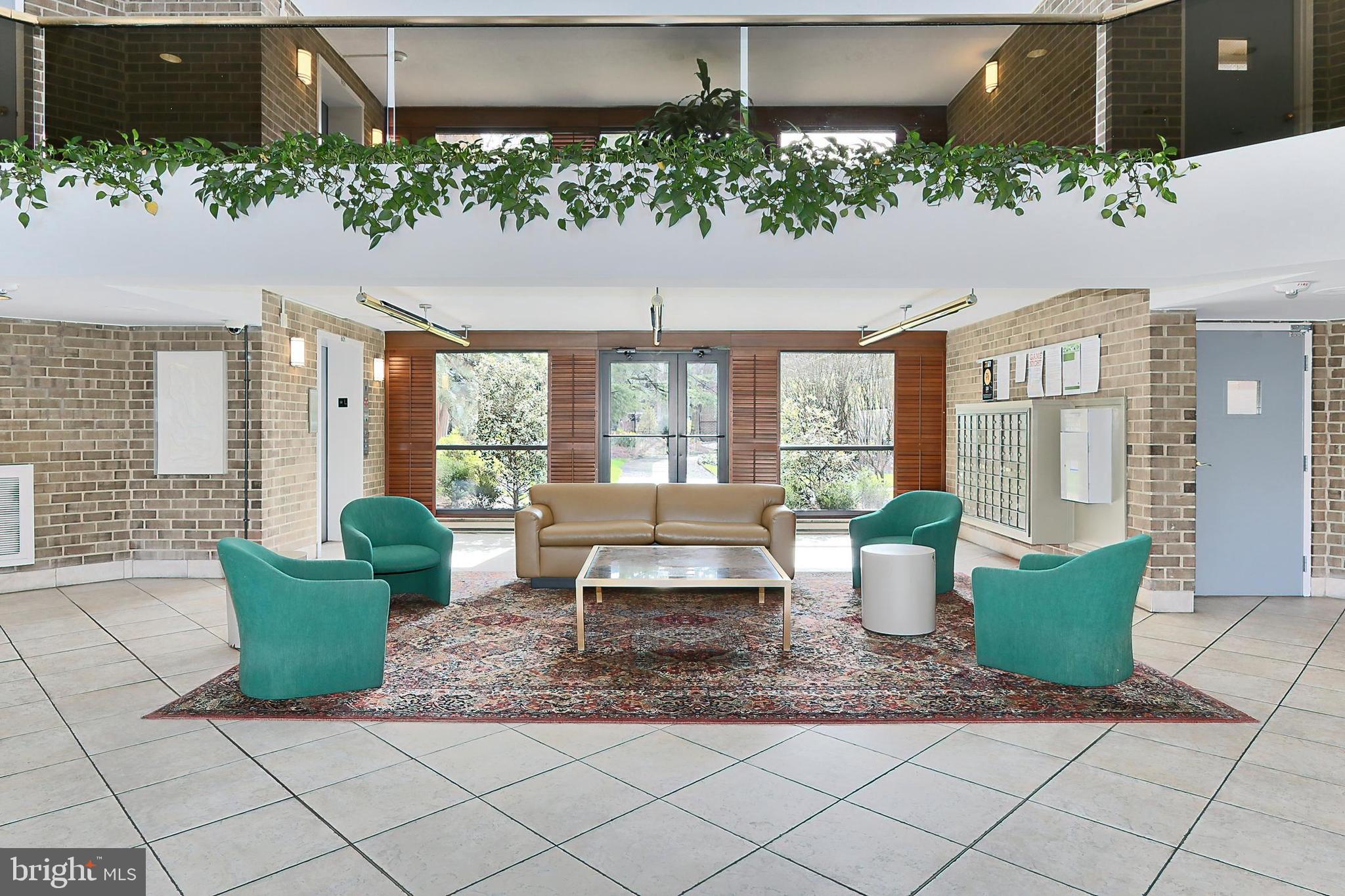 THE PLAZA - Residential