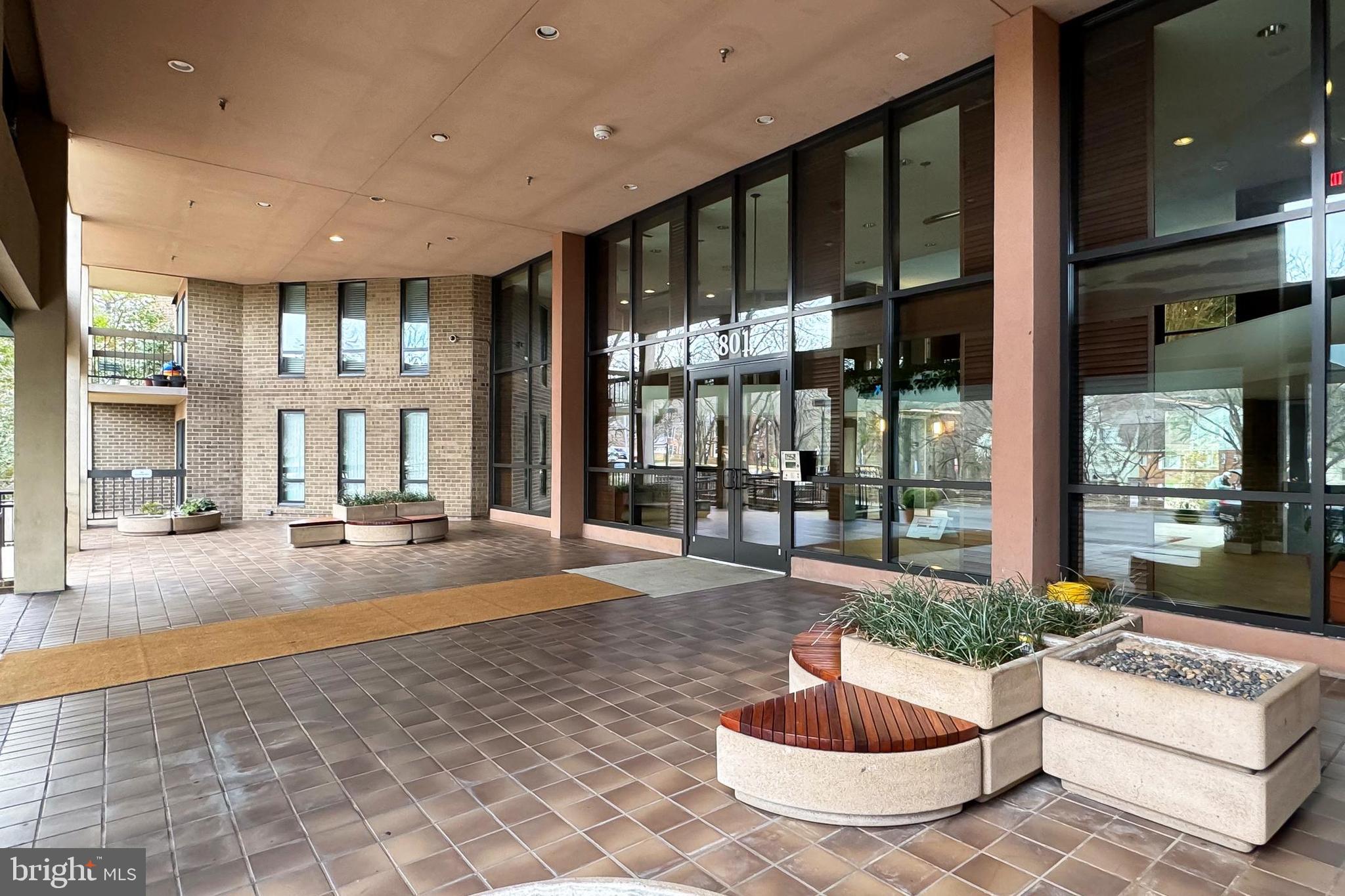 THE PLAZA - Residential