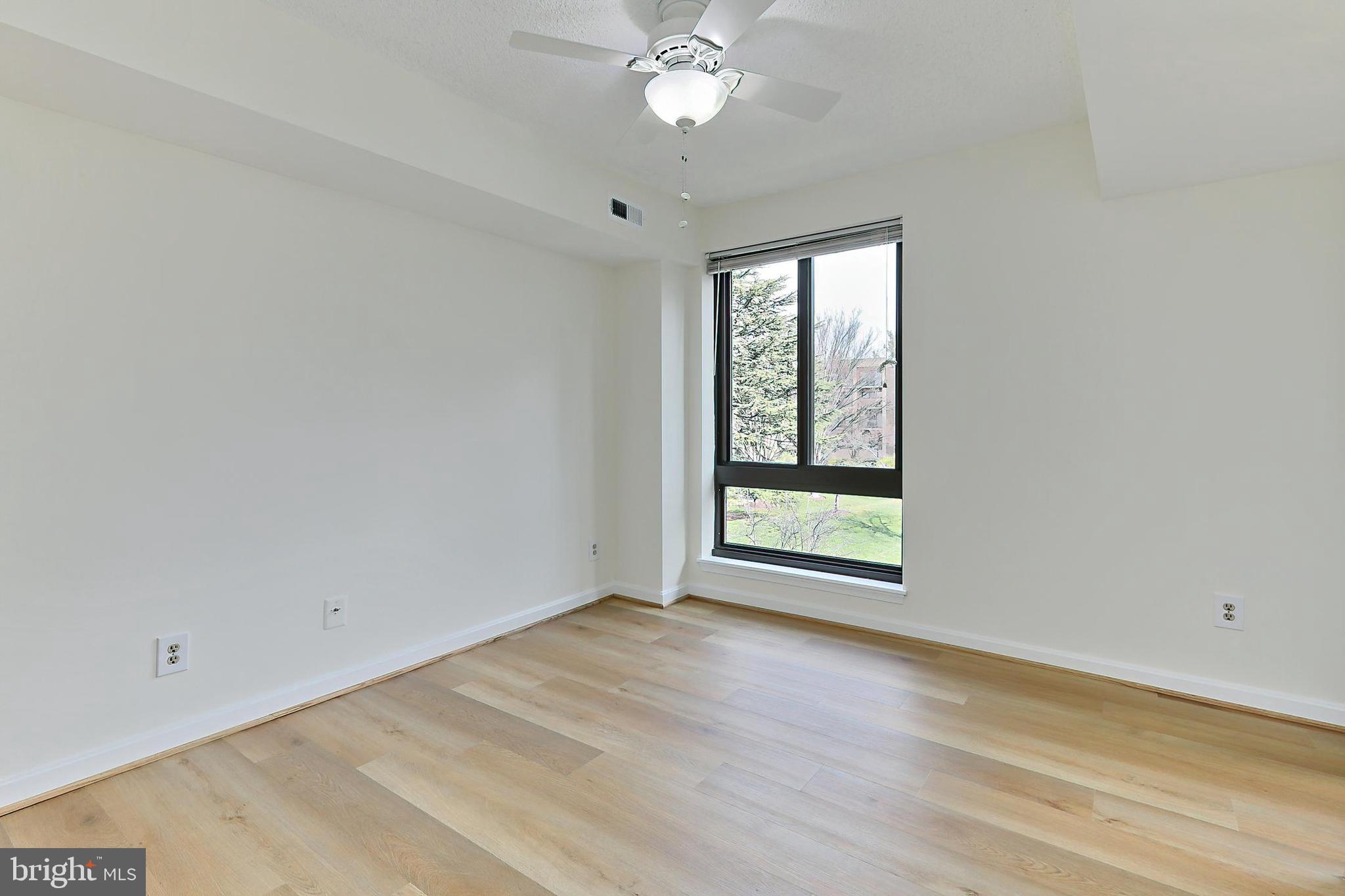 THE PLAZA - Residential