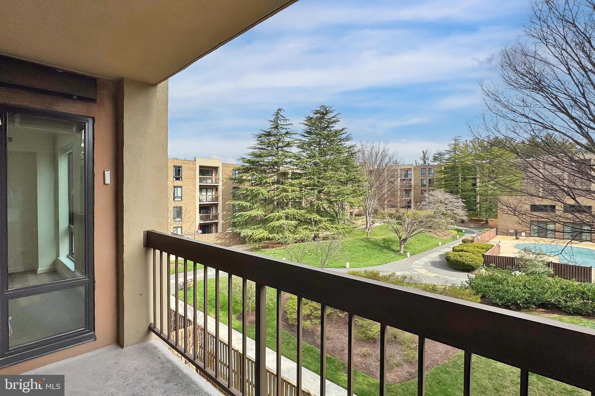 THE PLAZA - Residential