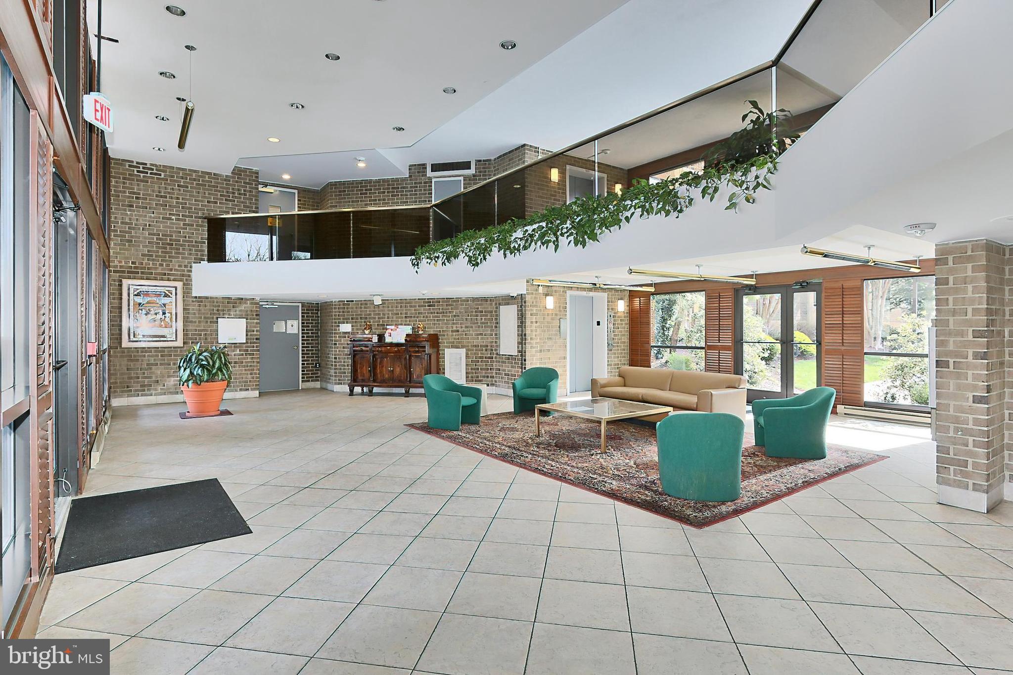 THE PLAZA - Residential